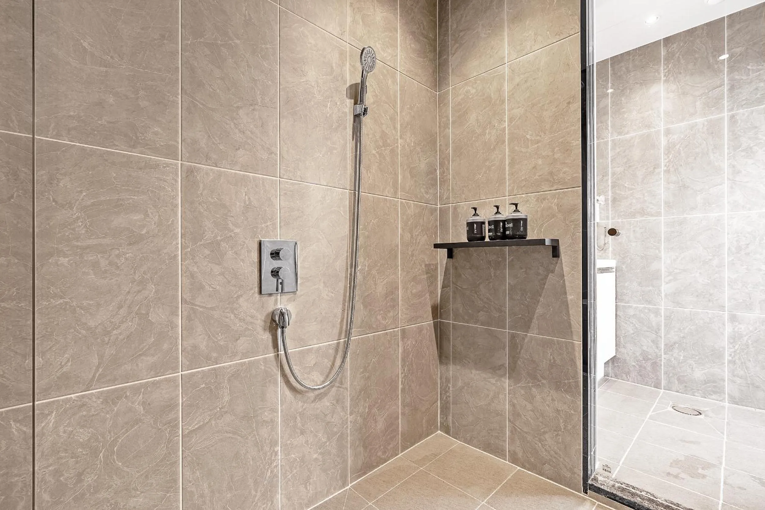 Shower in Pohang A1Hotel Haedo