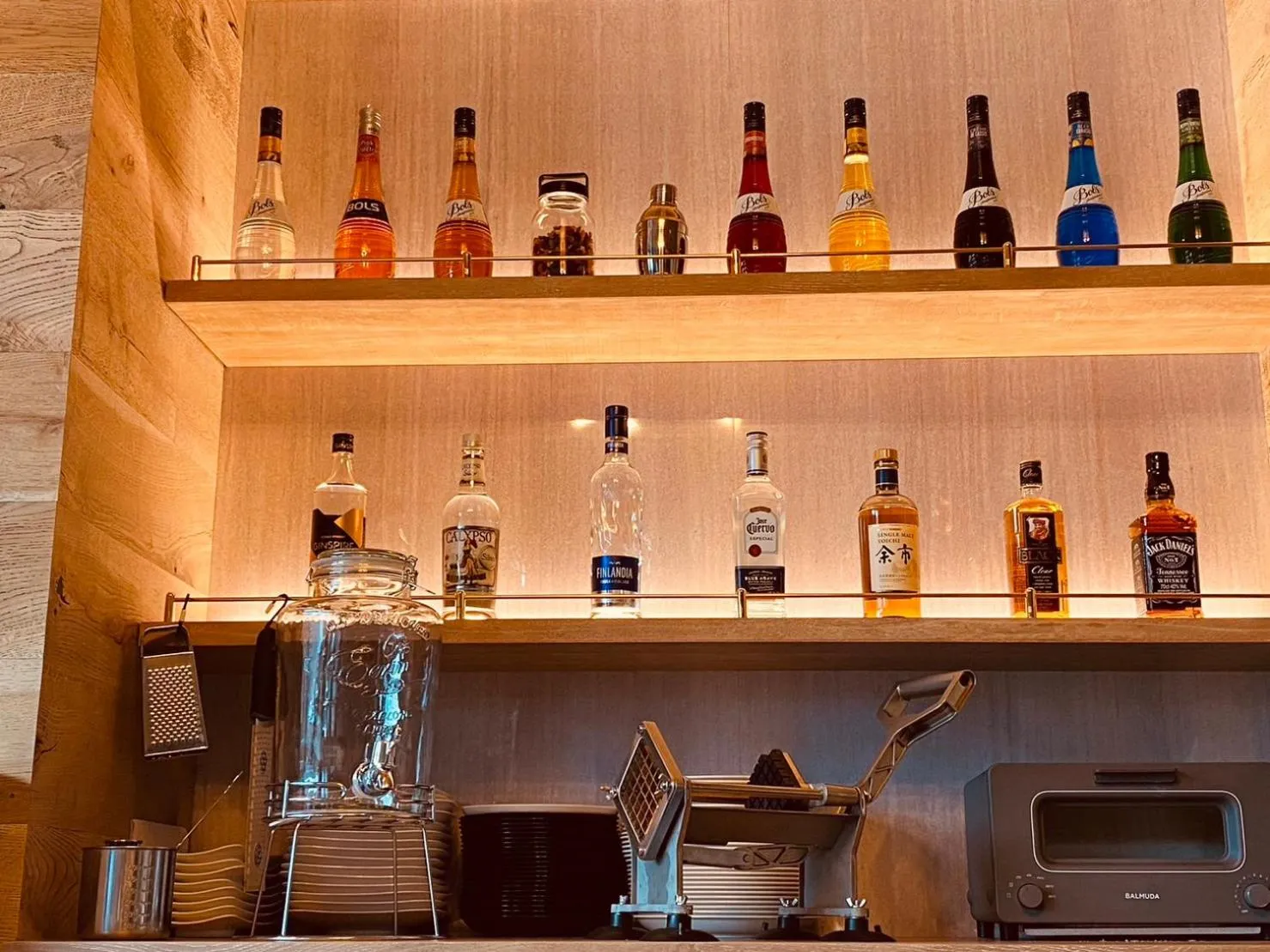 Lounge or bar in The Toya