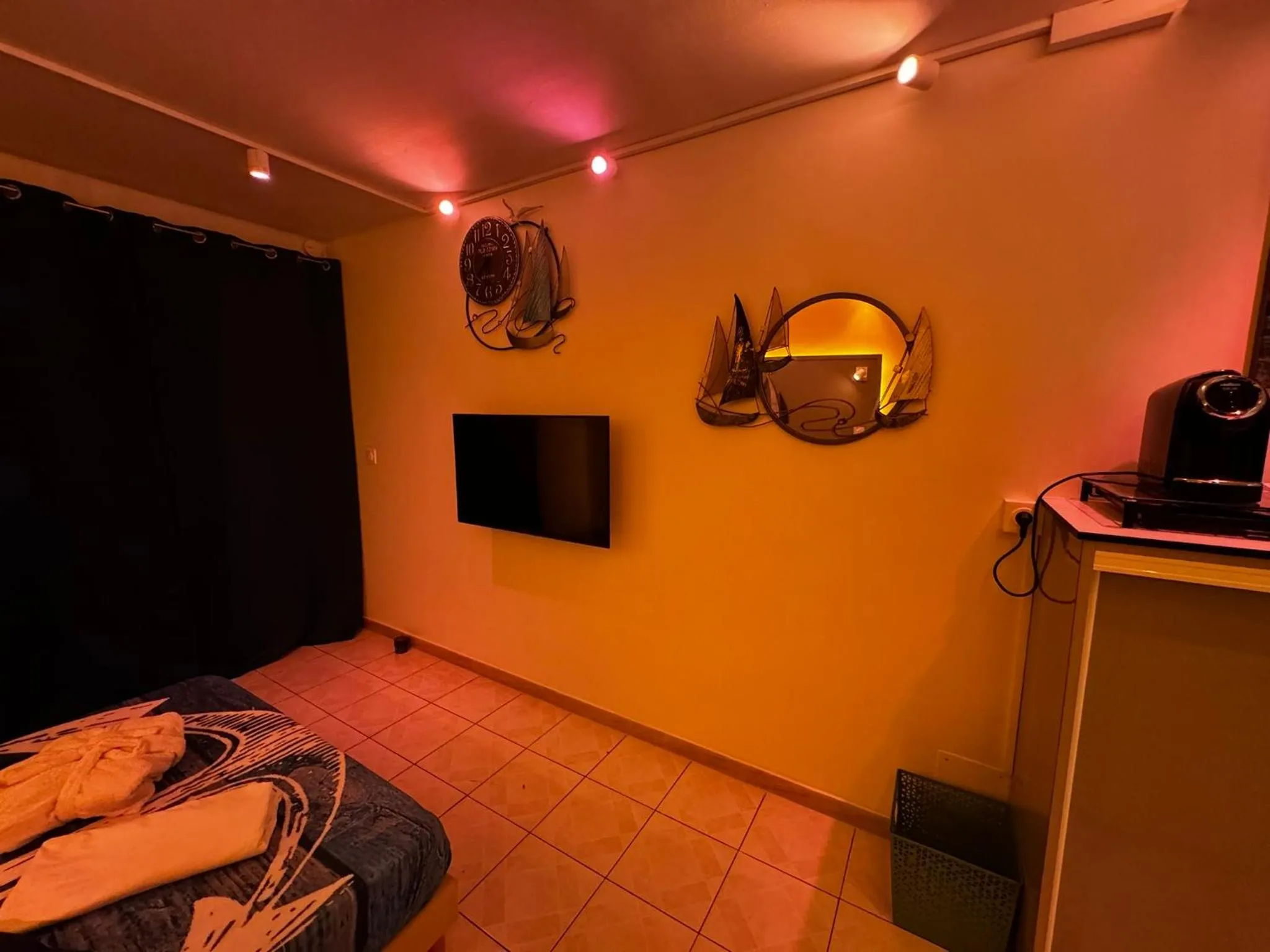 Bed in Residence de la Baie - Anse Mitan