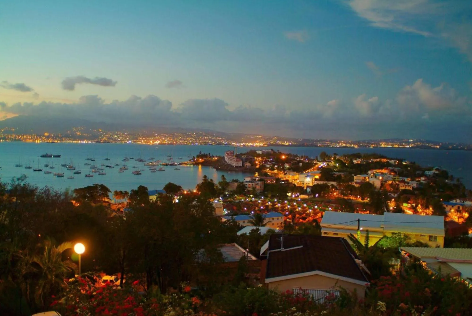 Nearby landmark in Residence de la Baie - Anse Mitan