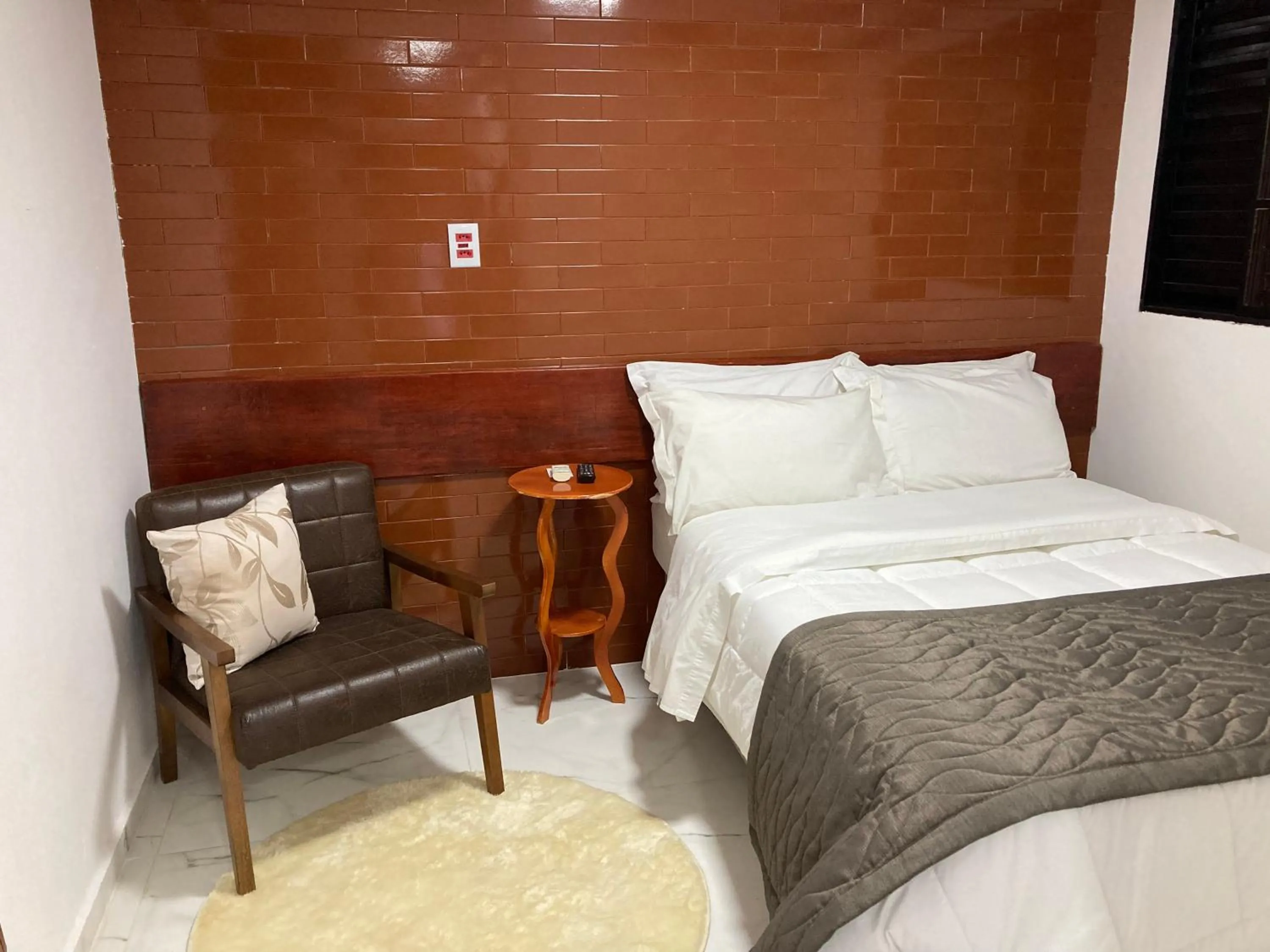 Bedroom, Bed in Hotel Senador Distributed by Ameris - Quedas do Iguaçu - Paraná