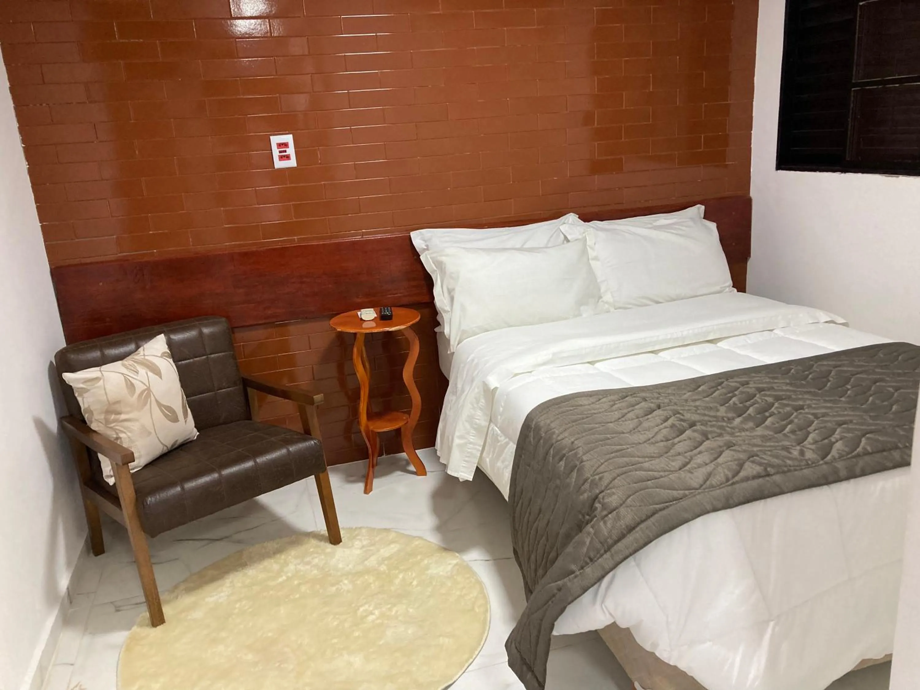 Bedroom, Bed in Hotel Senador Distributed by Ameris - Quedas do Iguaçu - Paraná