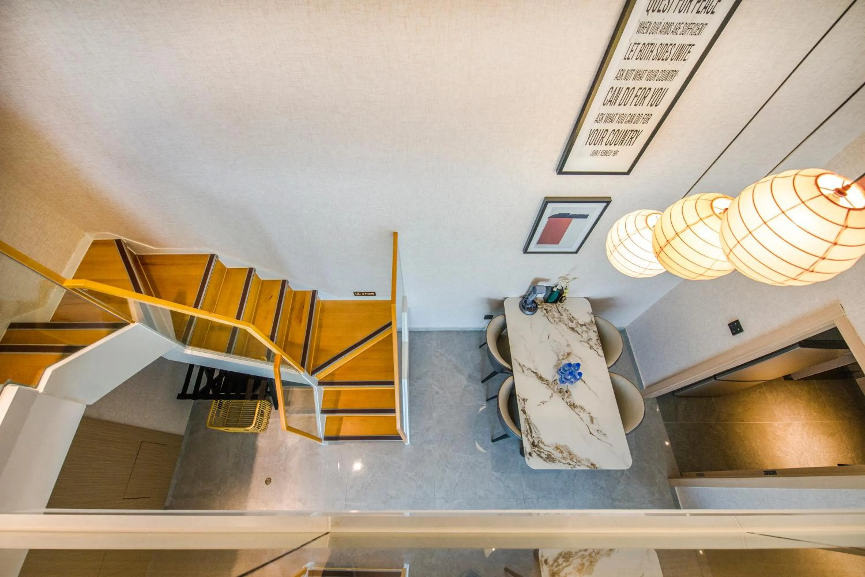 Baytop Living Hotel - Canton Fair Free Shuttle Bus