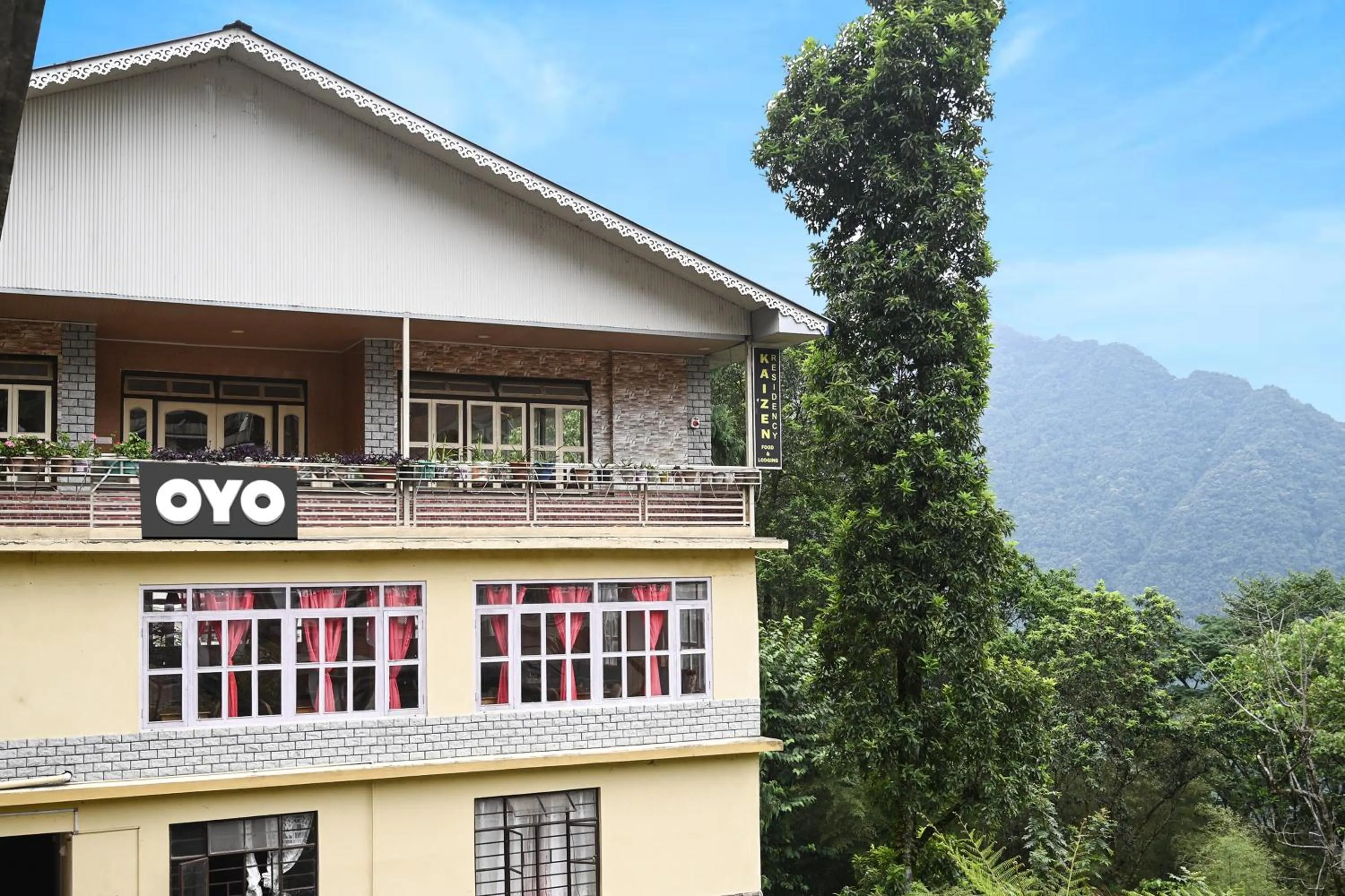 Facade/entrance in Hotel O Kaizen Residency