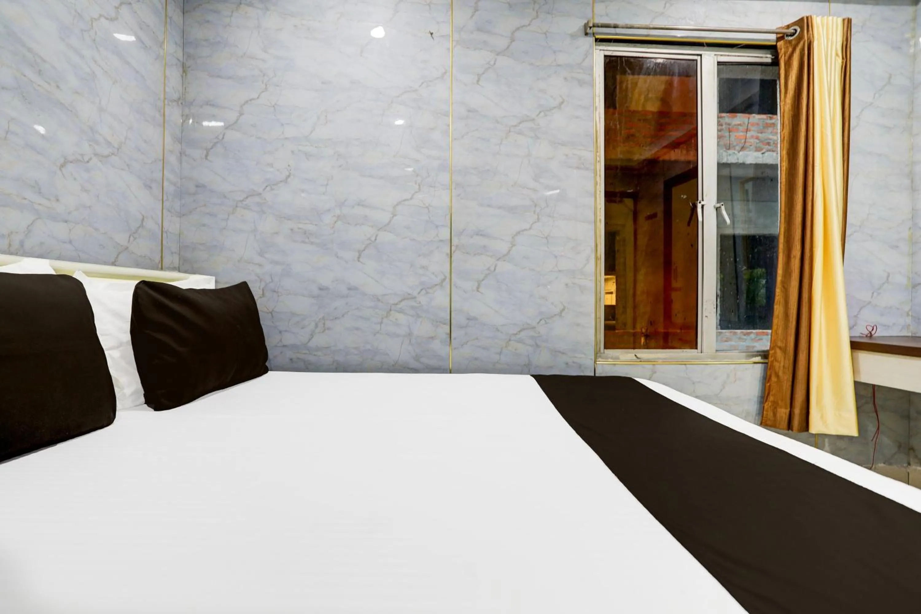 Bedroom, Bed in Spot On Sri Balaji