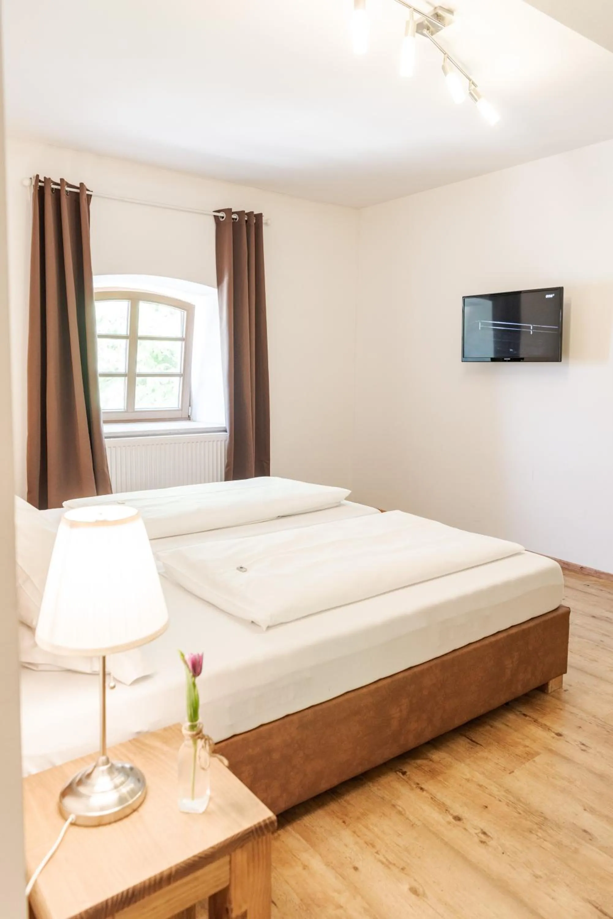 Photo of the whole room, Bed in Hotel Stanglbräu