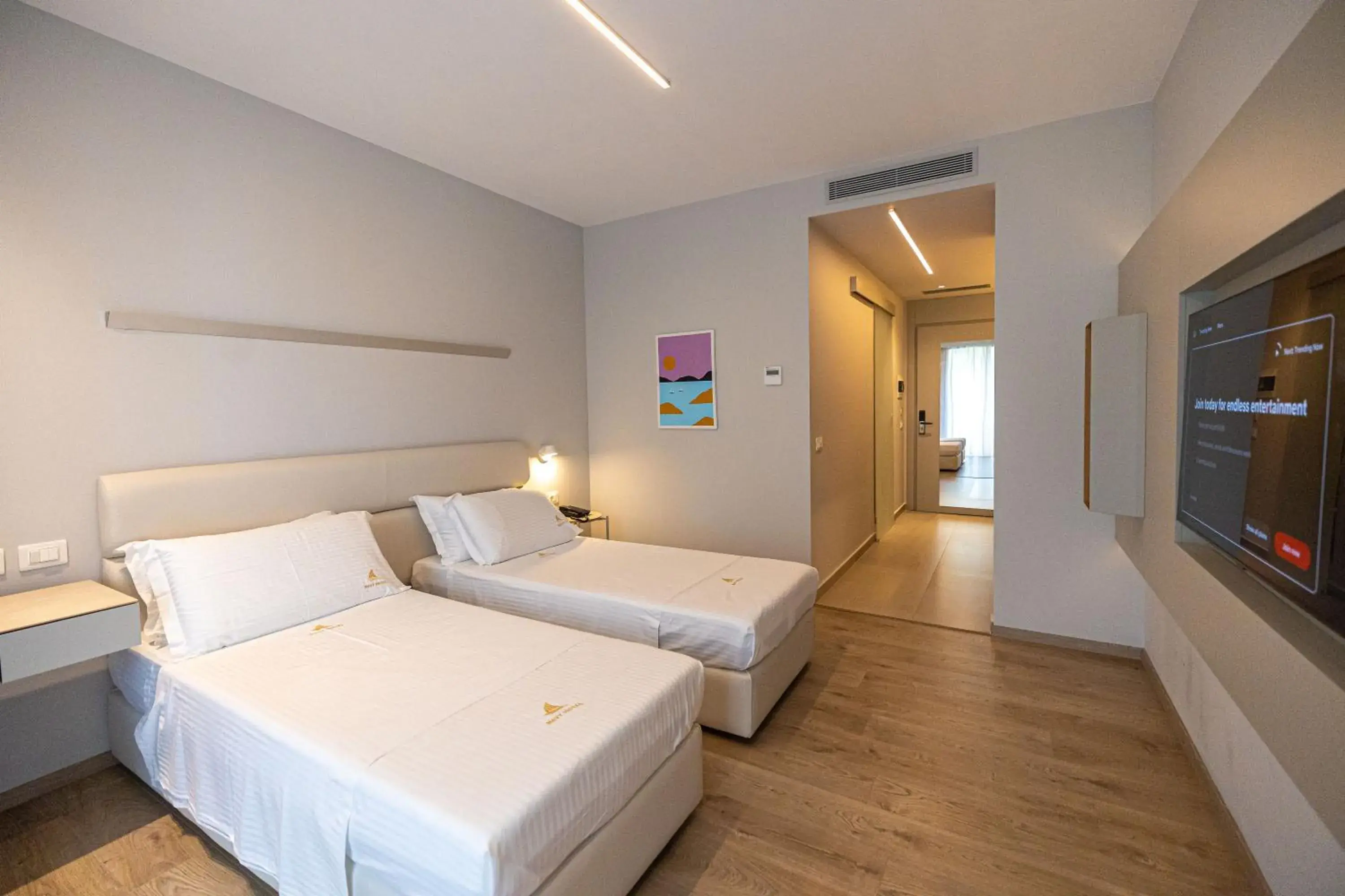 Twin Room with Sea View in Navy Hotel Twin Room with Sea View in Navy Hotel