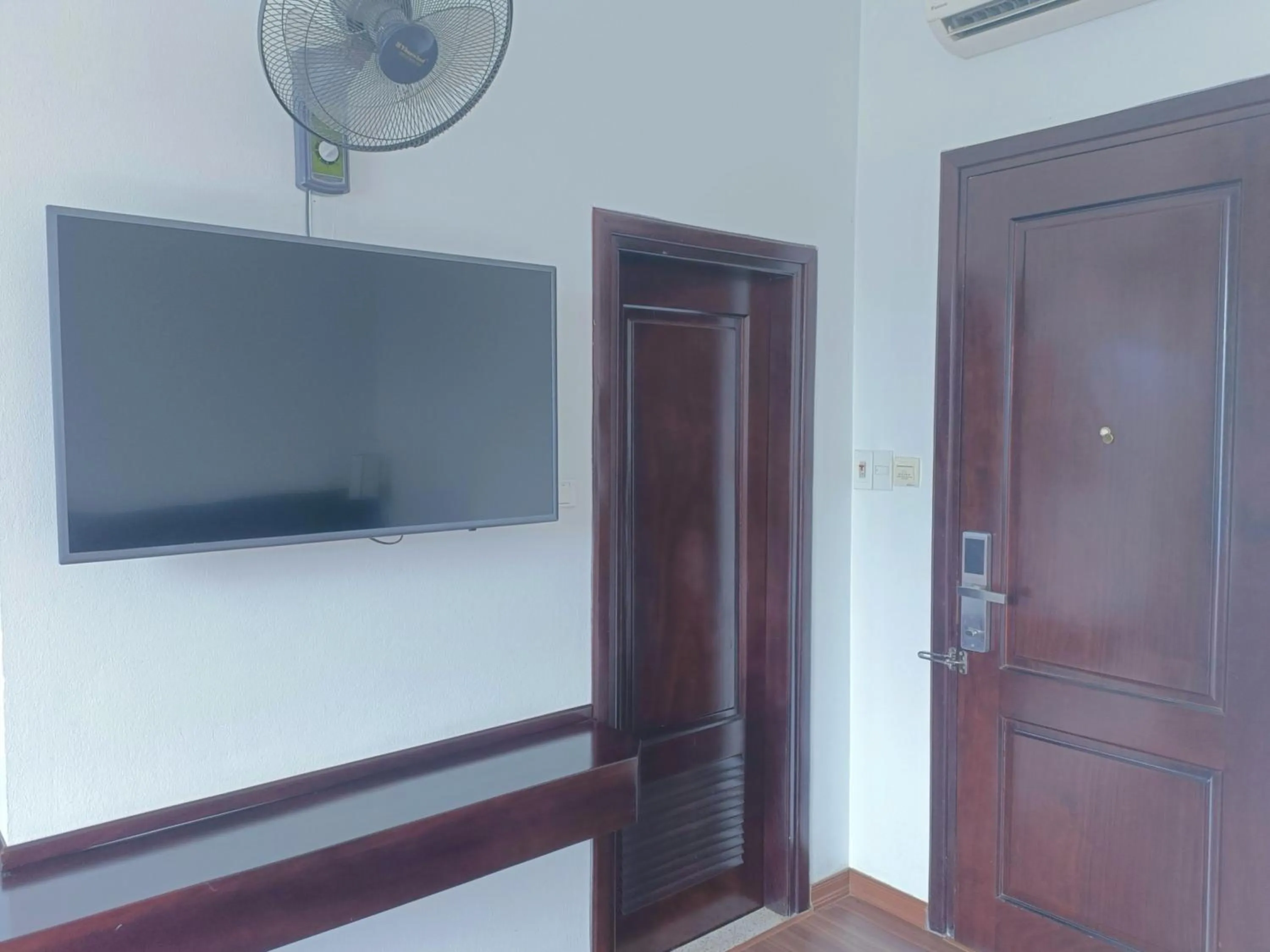 room service in Sen Hotel Hạ Long