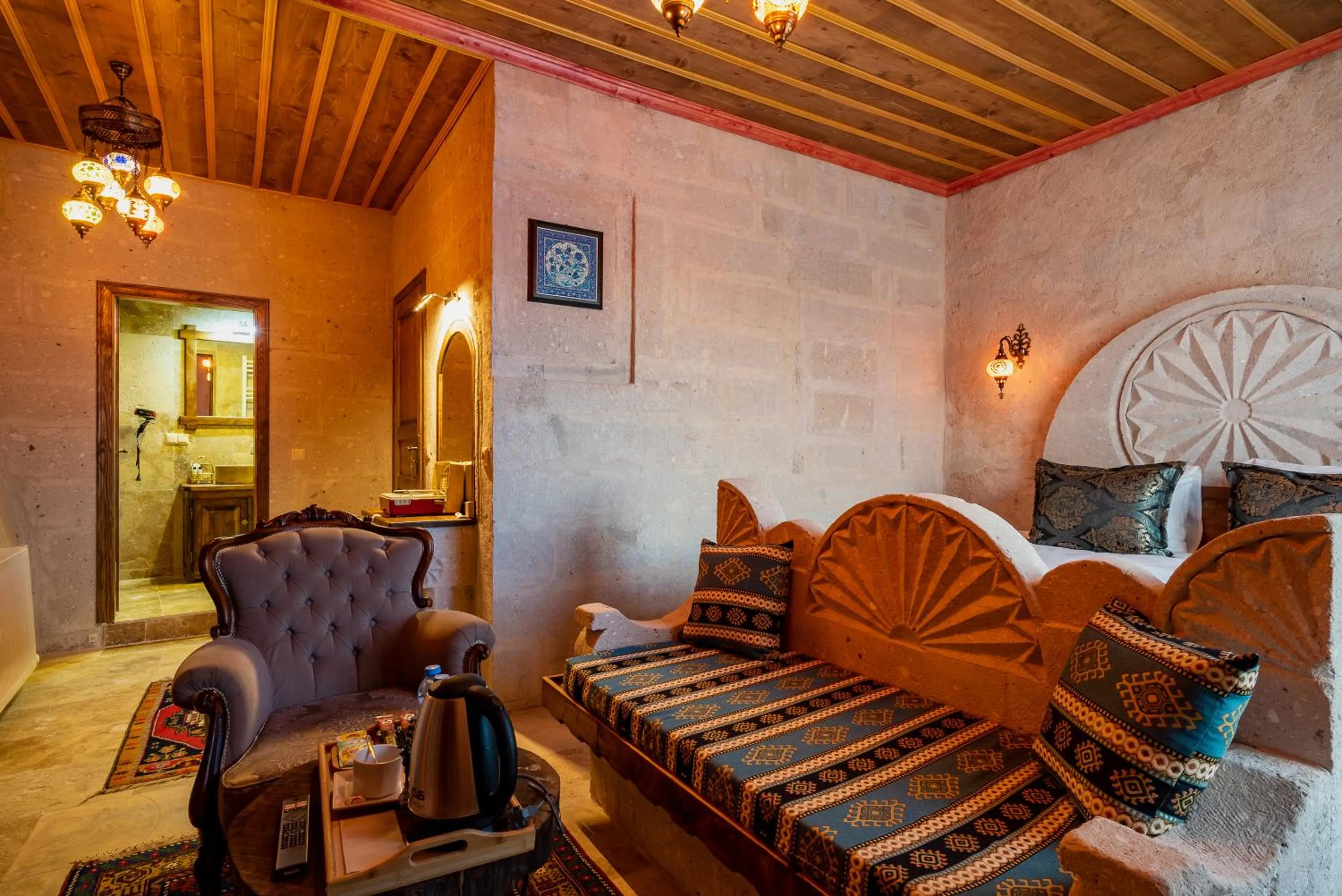 Photo of the whole room in CAPPANAR CAVE HOTEL