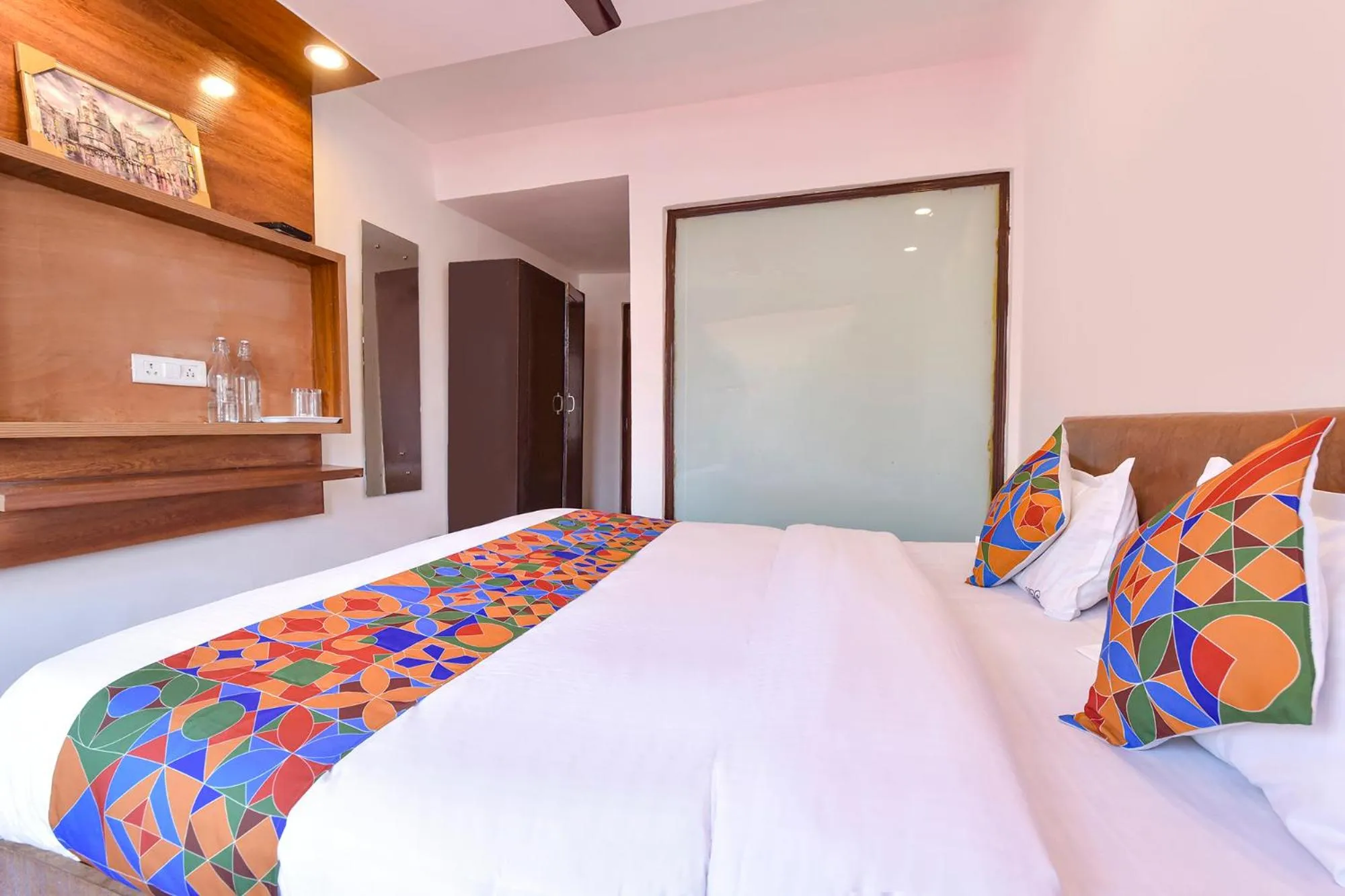 Bed in FabHotel Sikka Royal Classic - Mall road