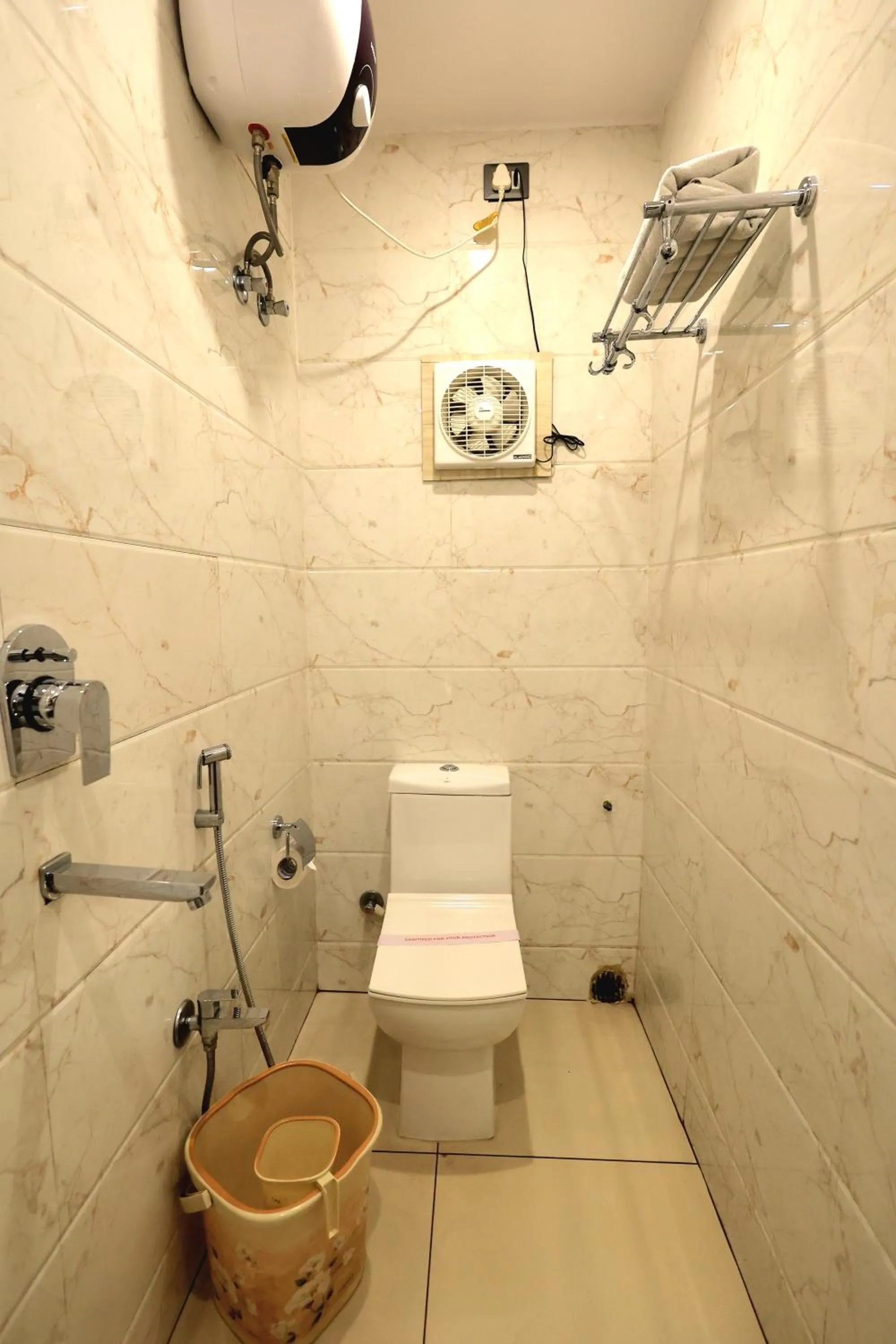 Bathroom in karisma premium
