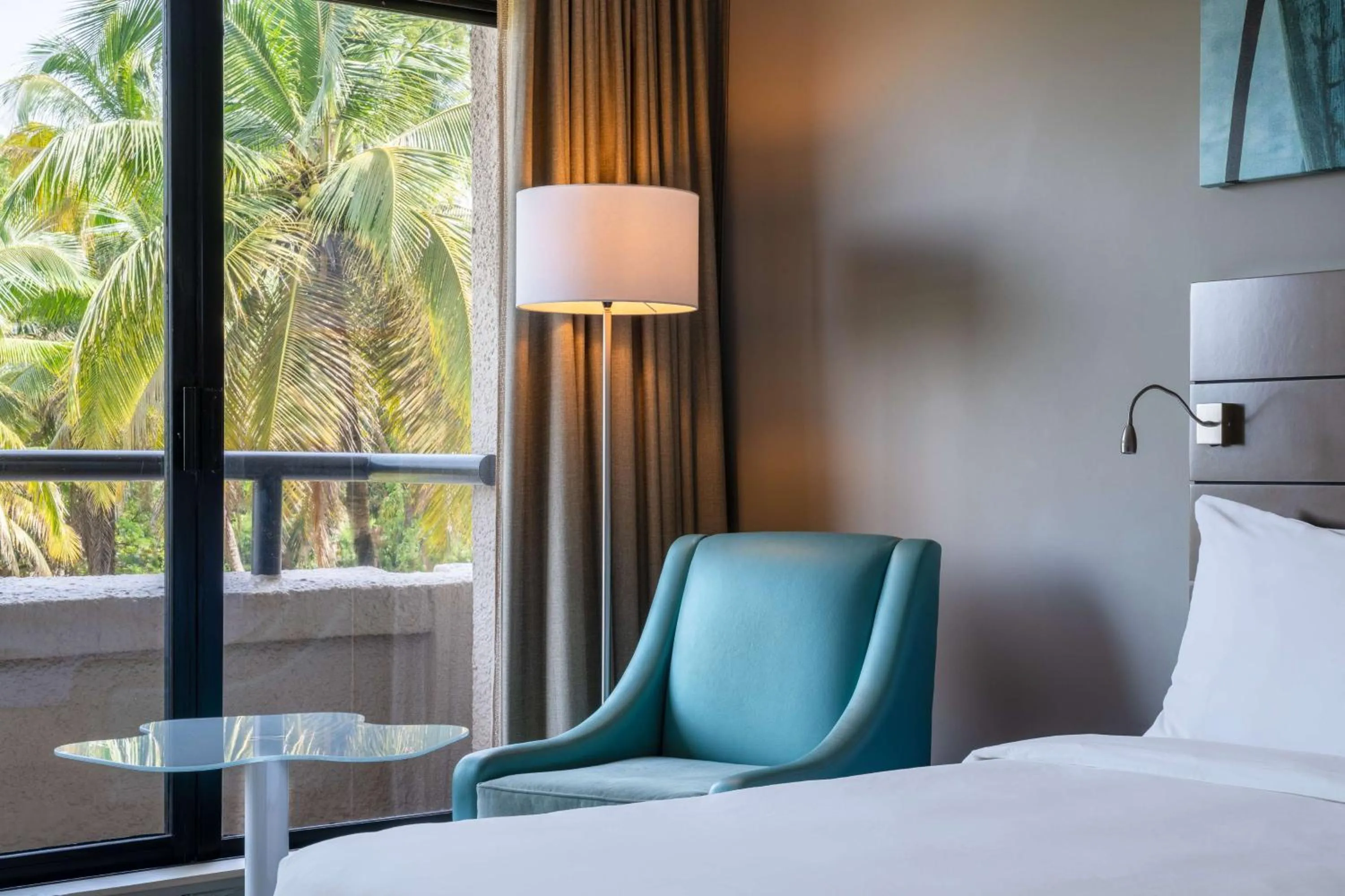 View (from property/room), Bed in Radisson Blu Mammy Yoko Hotel