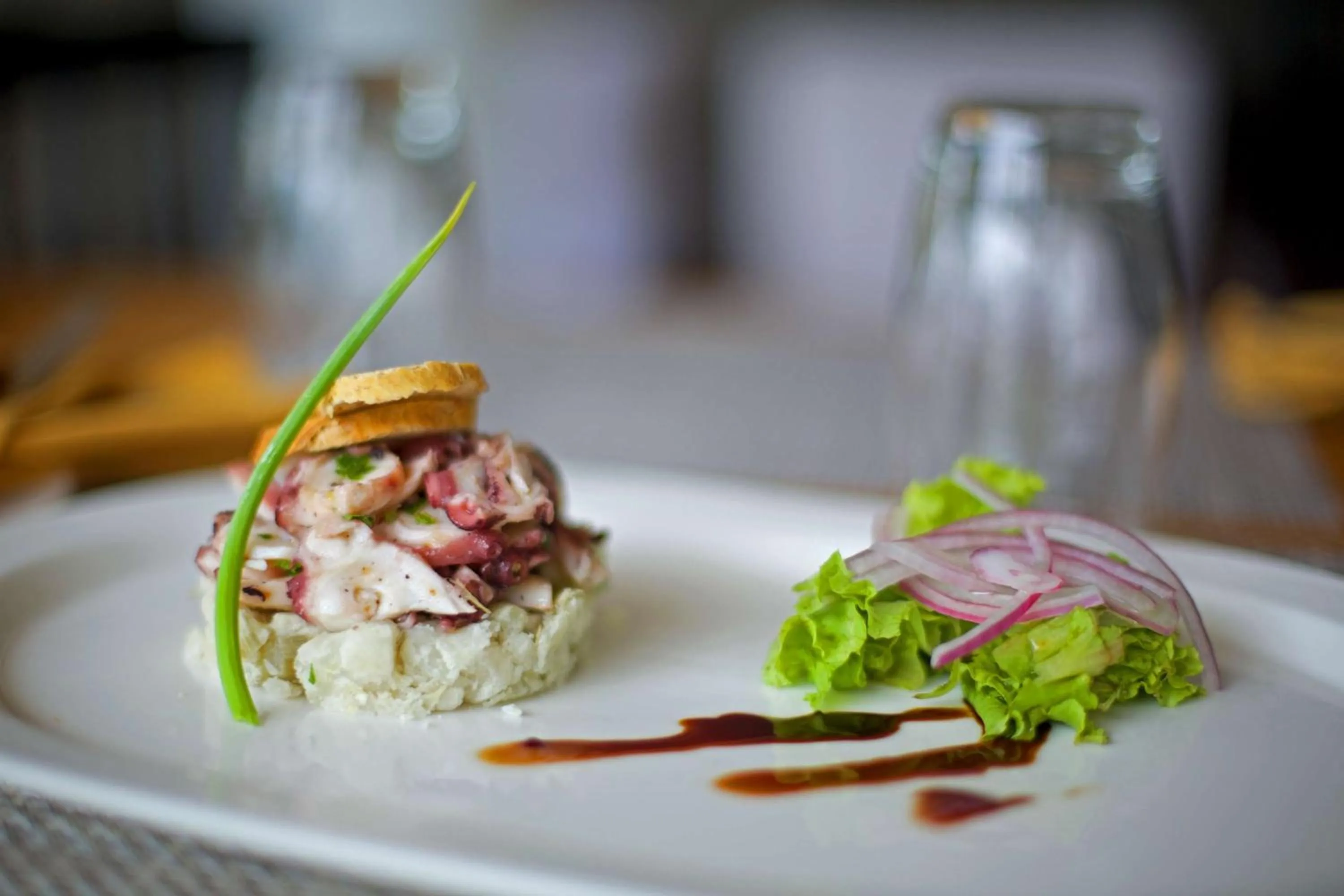 Restaurant/places to eat in Radisson Blu Mammy Yoko Hotel