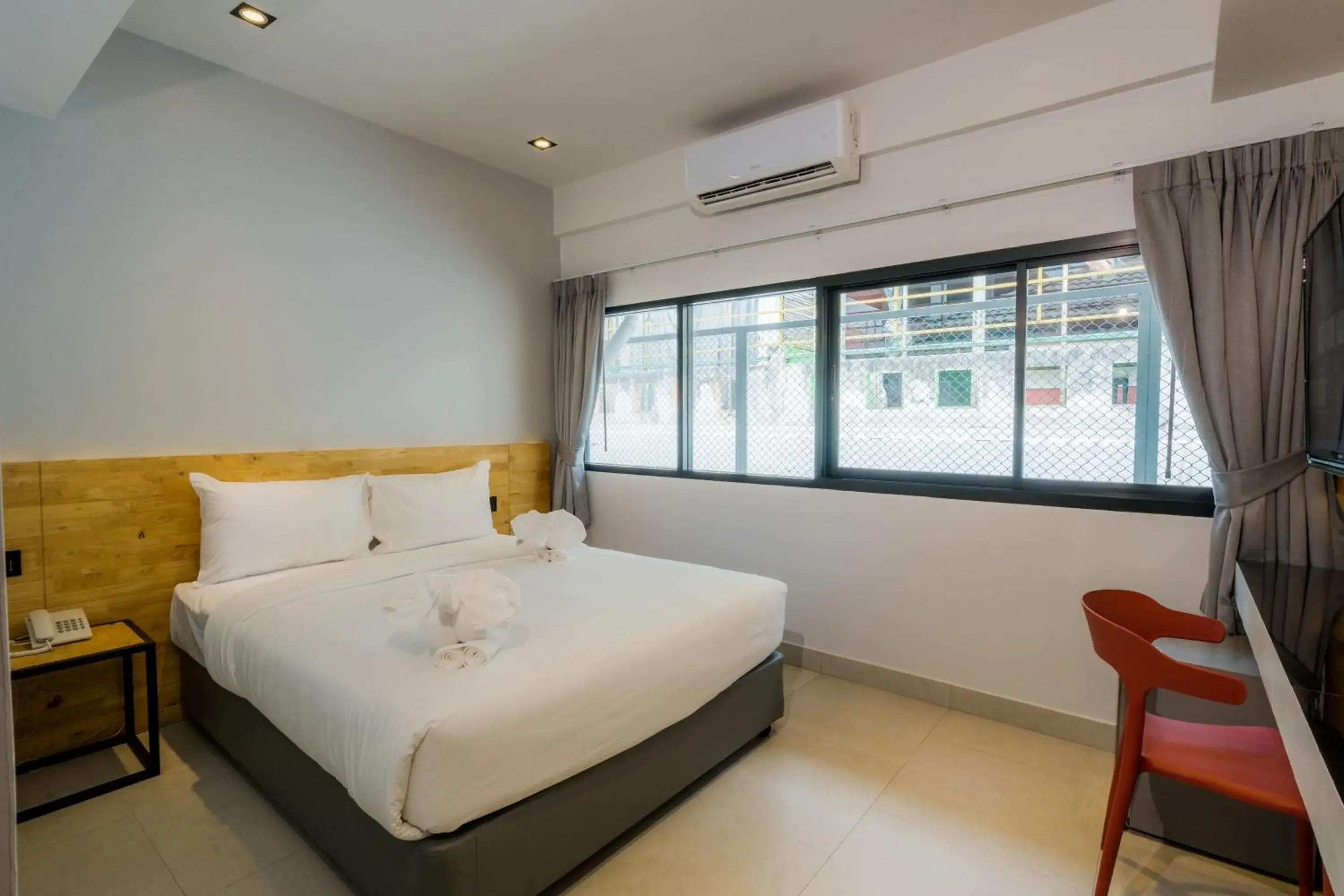 Small Double Room in Lek Lek Samui Room X Coffee Bar Small Double Room in Lek Lek Samui Room X Coffee Bar