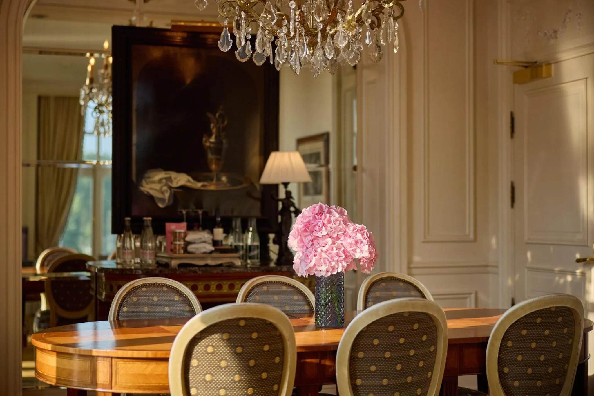 Photo of the whole room in InterContinental Amstel Amsterdam by IHG