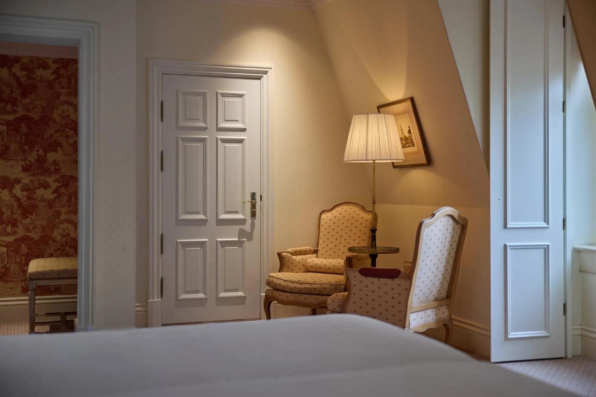 Photo of the whole room, Bed in InterContinental Amstel Amsterdam by IHG