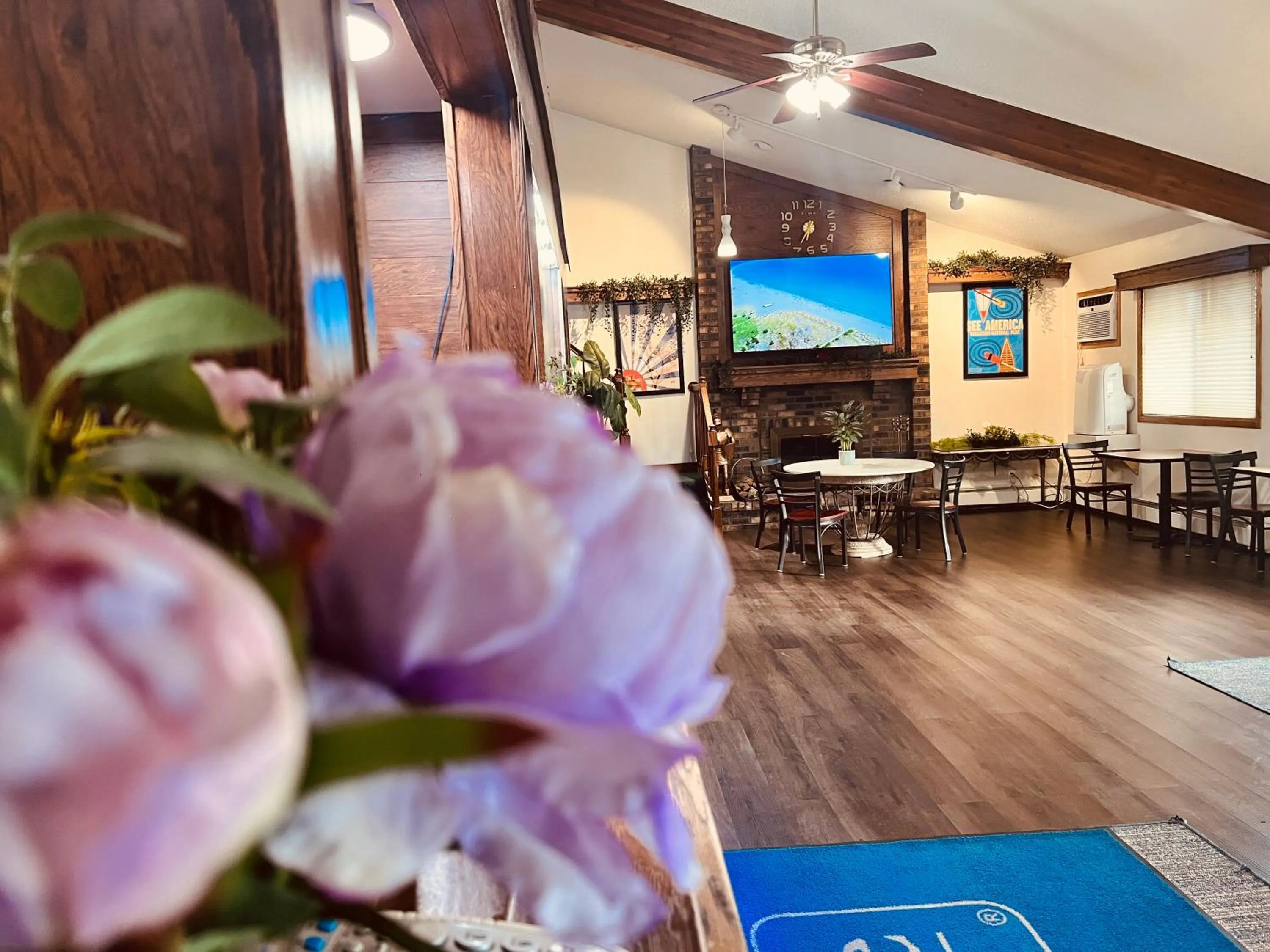 Lobby or reception in Travelodge by Wyndham Valleyfair Shakopee