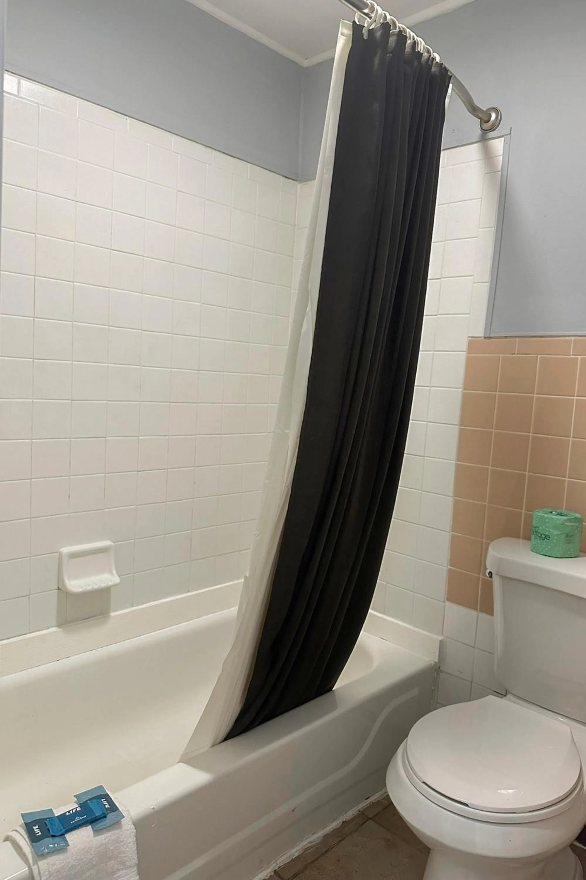 Bathroom in OYO Hickory House Inn