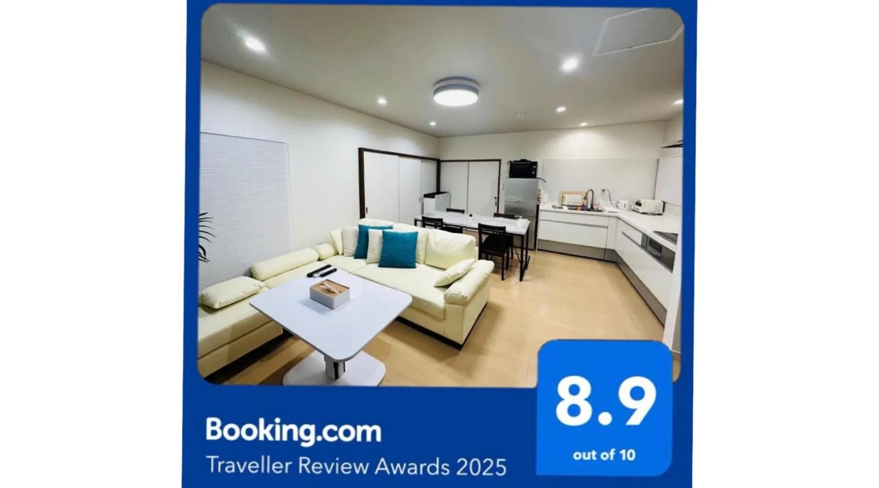 Living room in Eternity Marina HOUSE ONJUKU