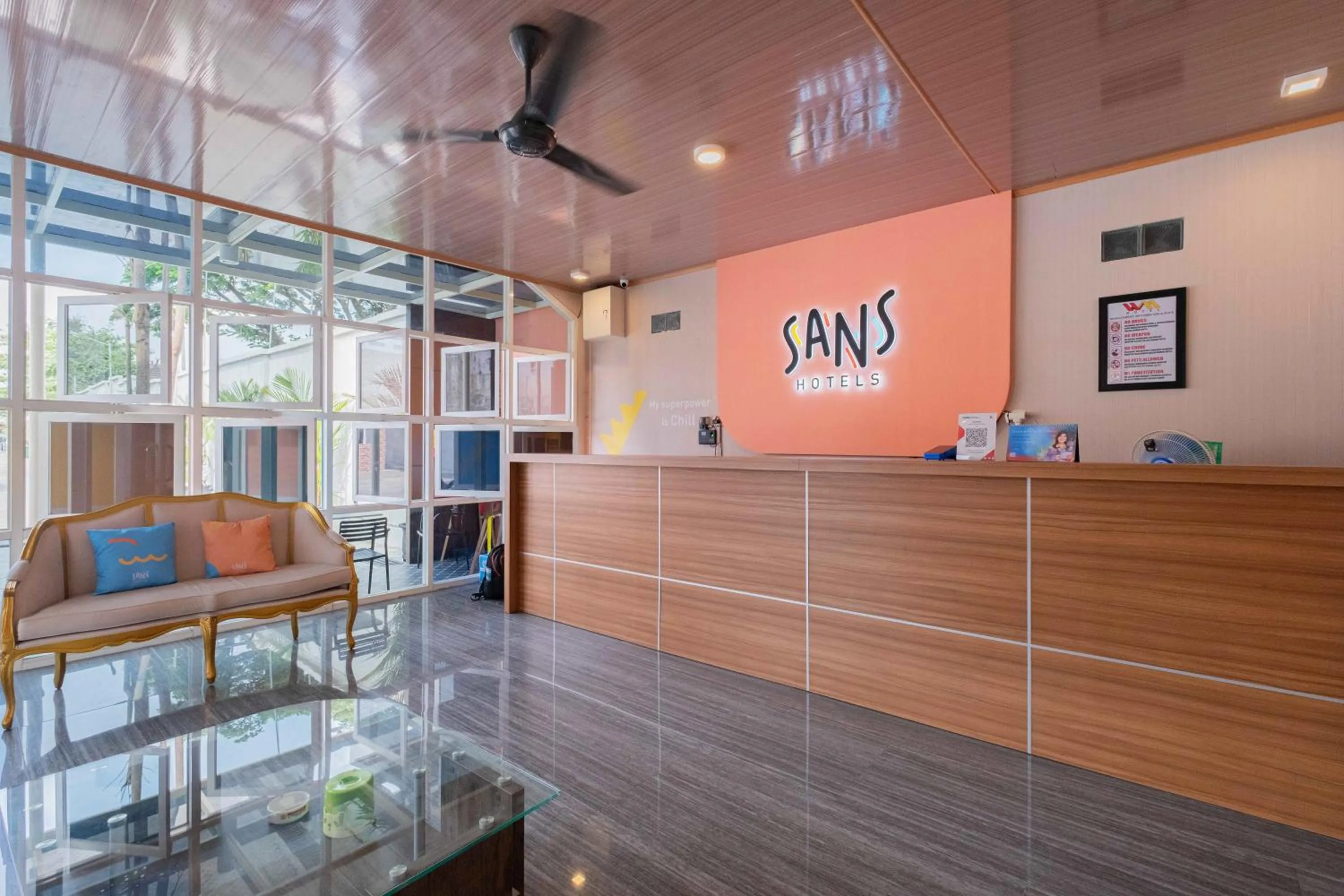 Lobby or reception in Sans WM Hotel Blitar