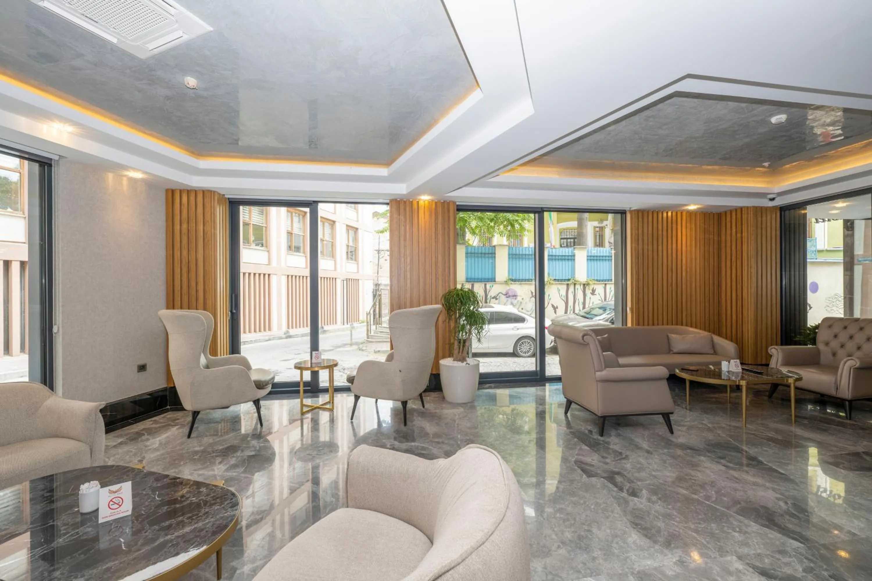 Seating area in Hotel Ravi