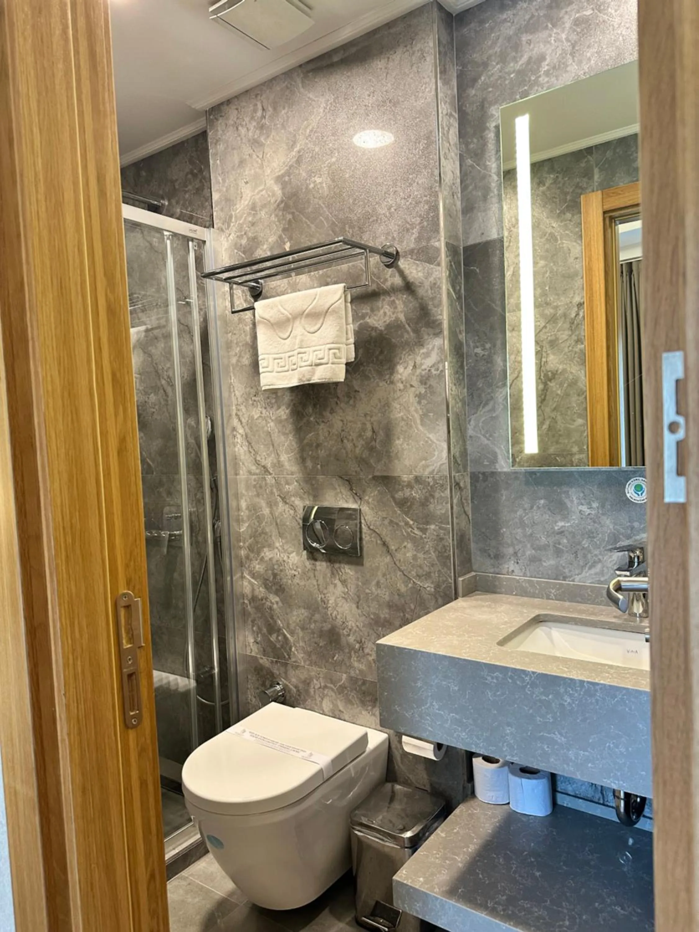 Bathroom in Hotel Ravi