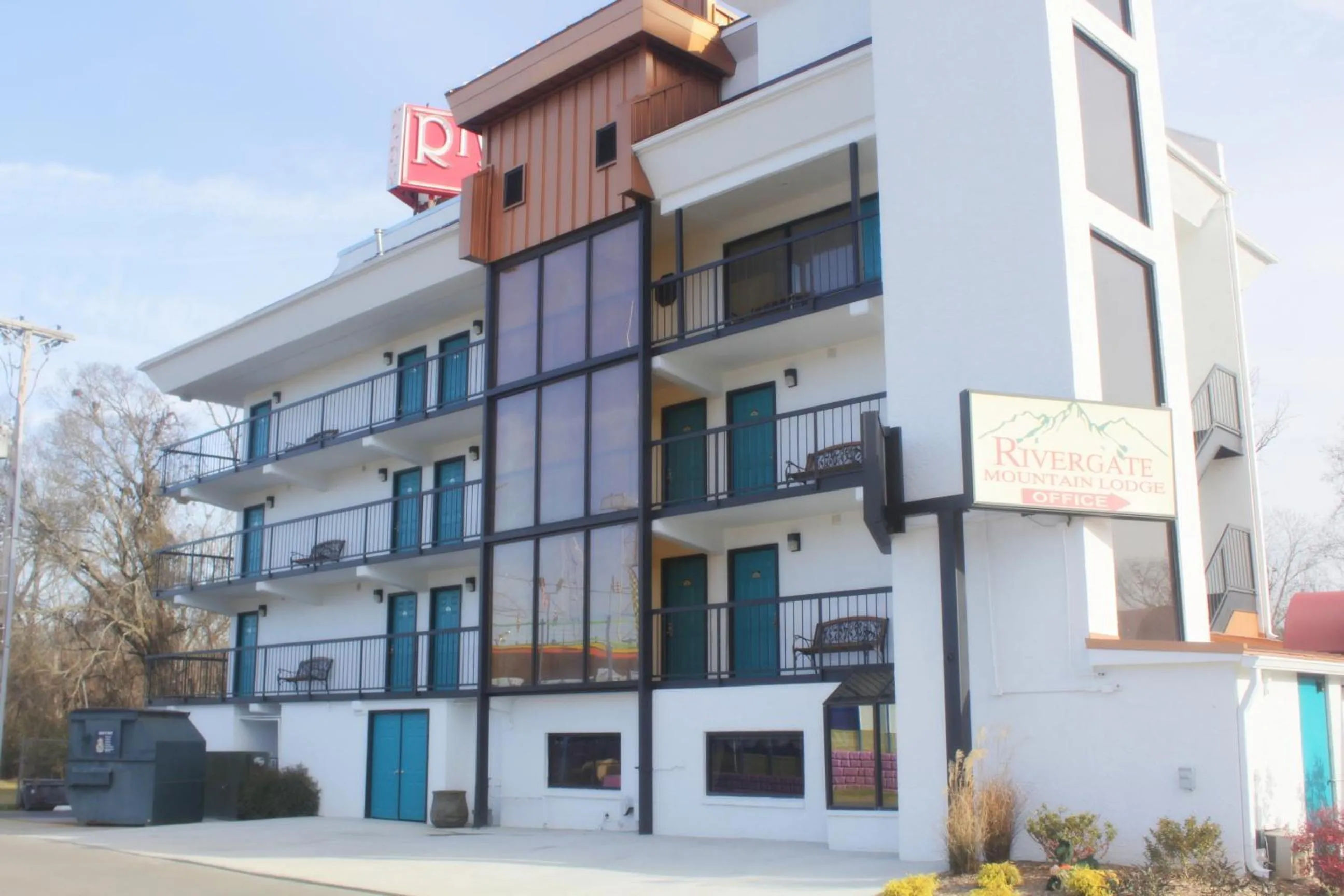 Property building in Rivergate Mountain Lodge