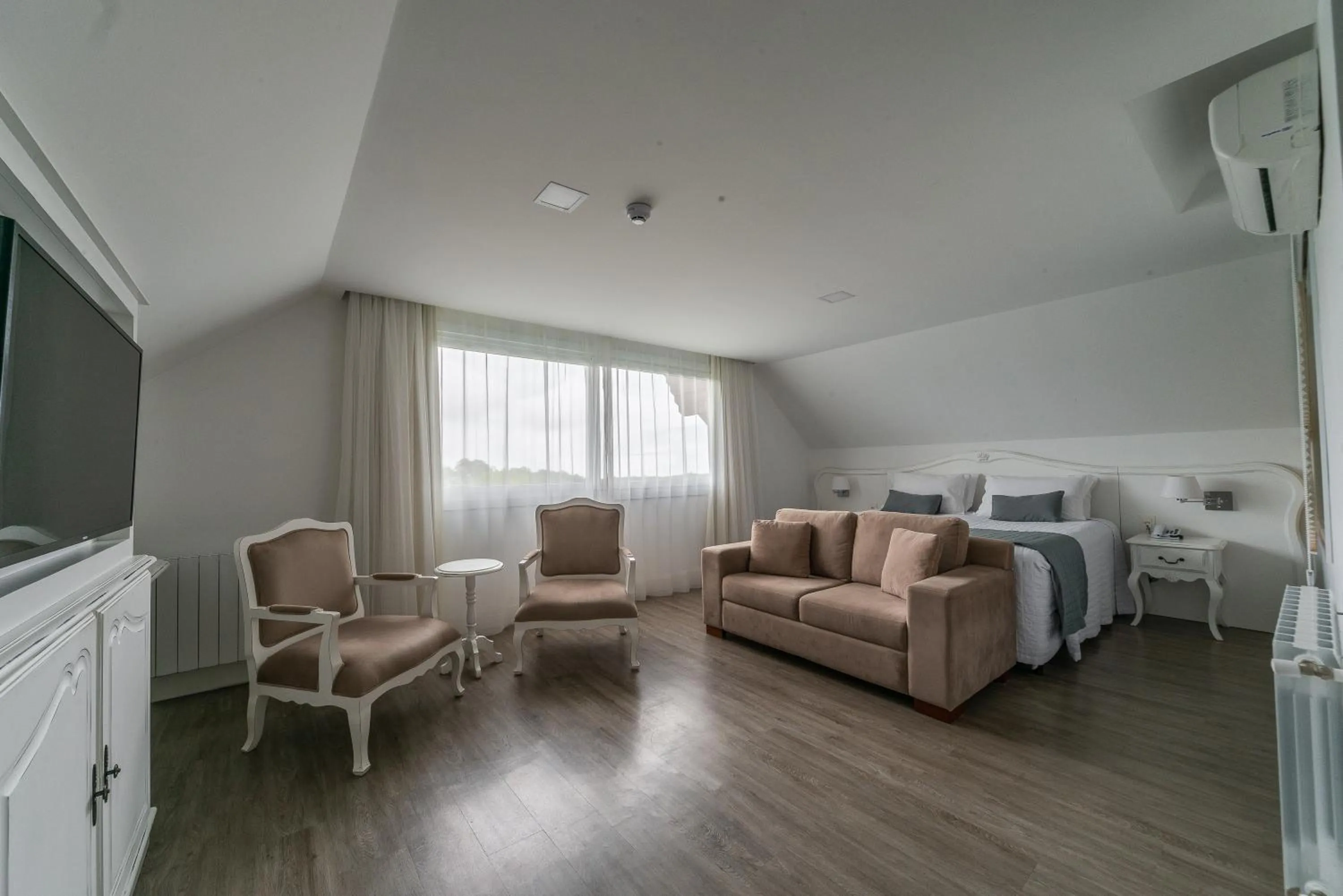 Bed in Hotel Monte Felice Bosque