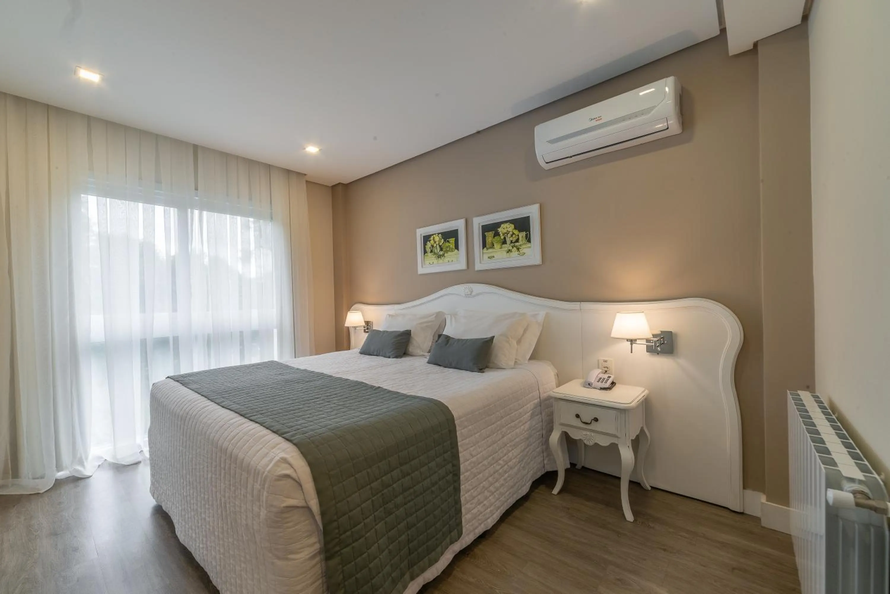 Bed in Hotel Monte Felice Bosque