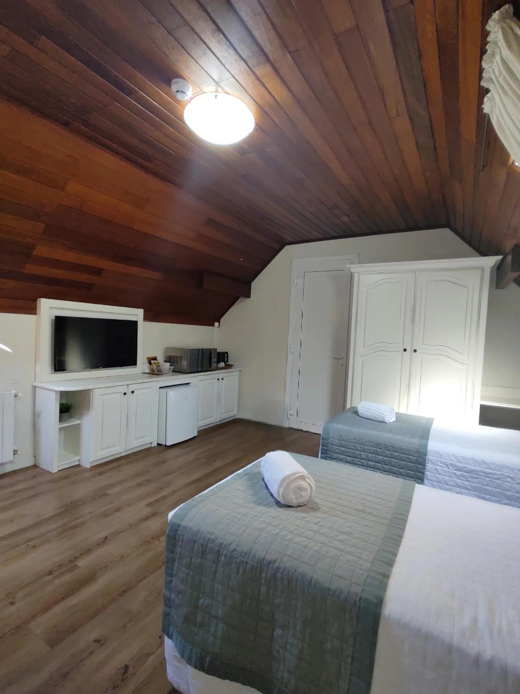 Bed in Hotel Monte Felice Bosque