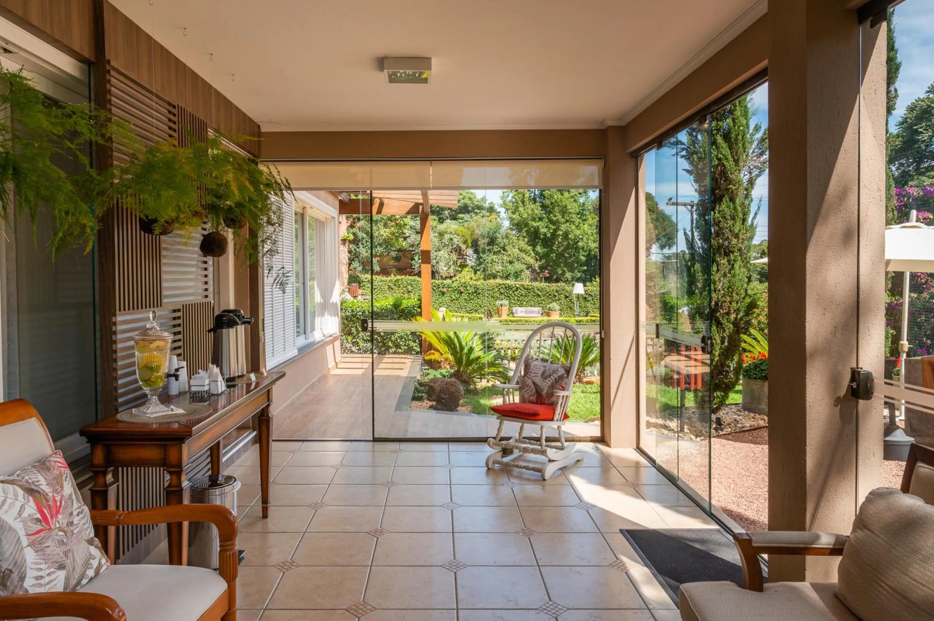 Living room in Hotel Monte Felice Bosque