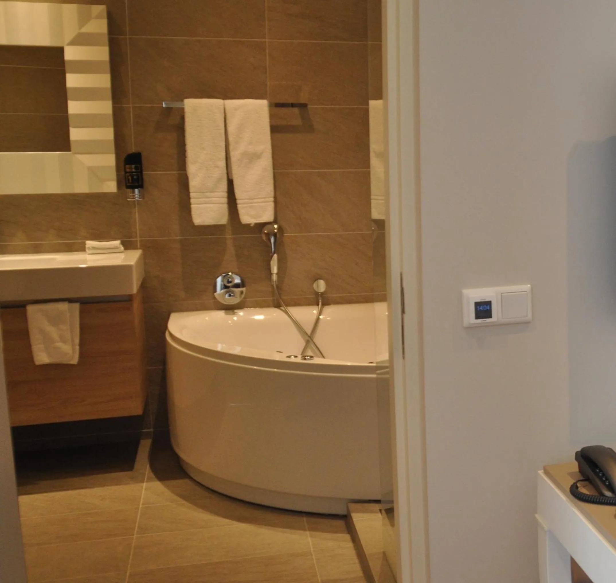 Bathroom in Romantik Parkhotel het Gulpdal