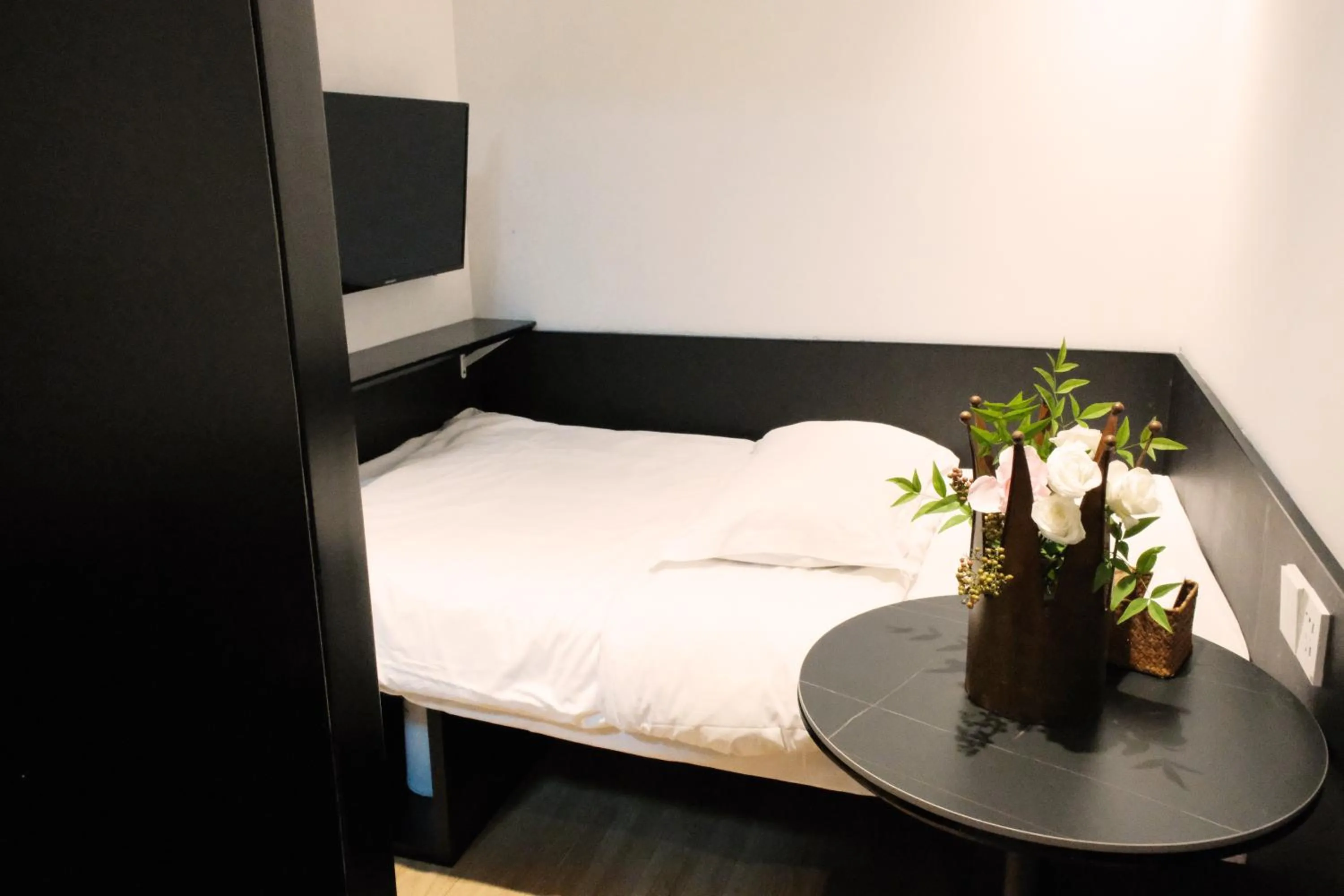 Bedroom, Bed in City Park Hotel