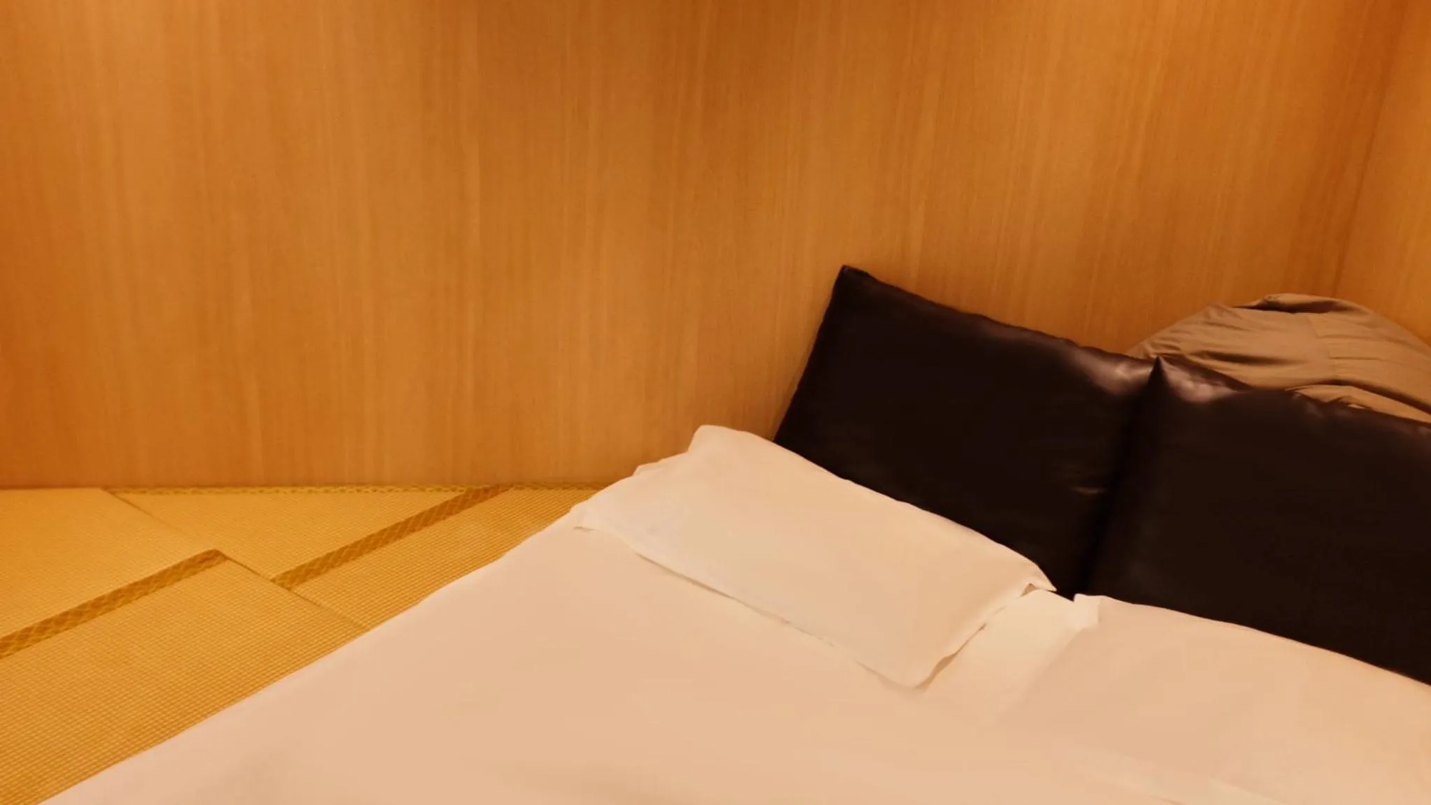 Bed in City Park Hotel