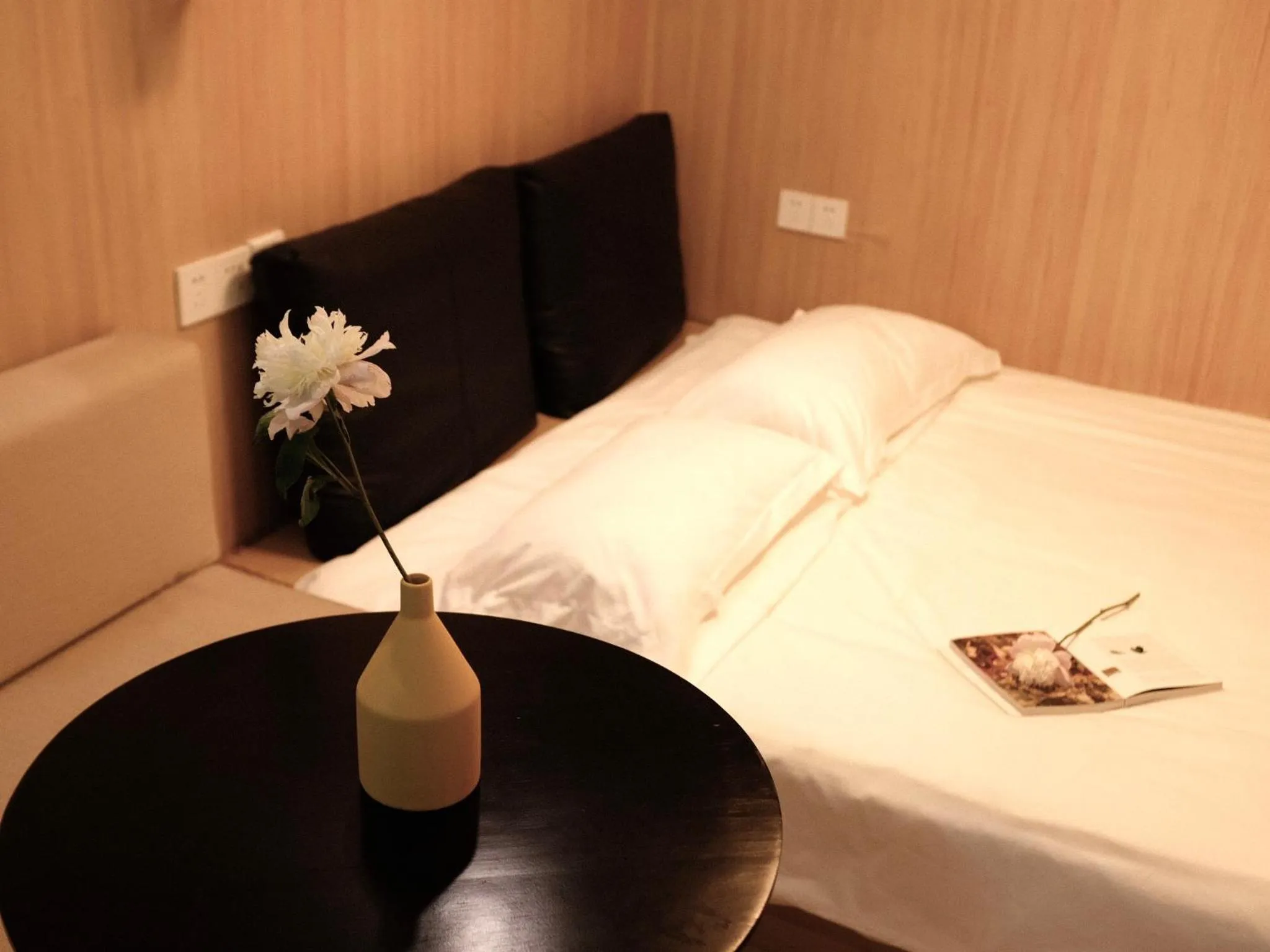 Bed in City Park Hotel