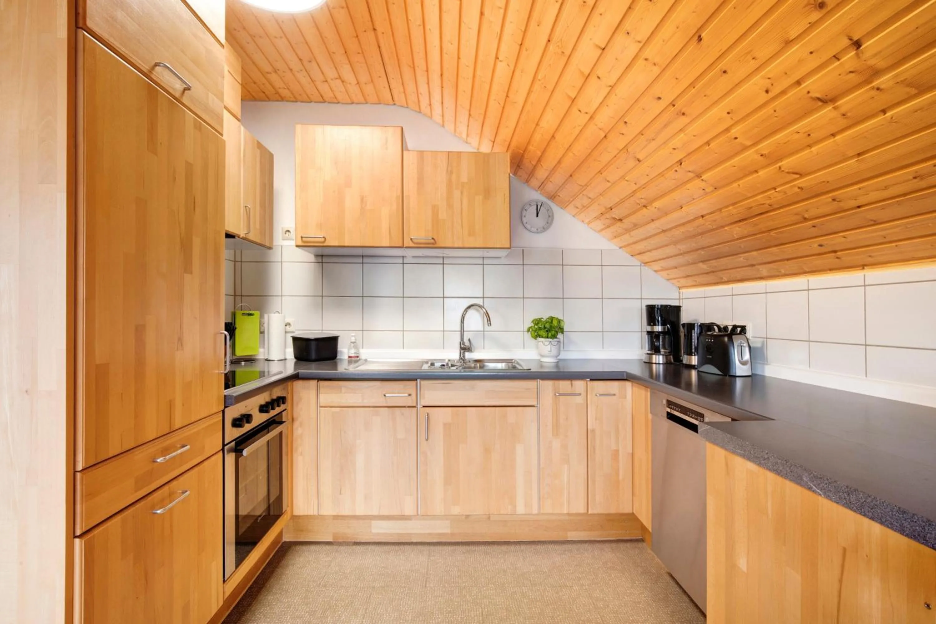 Kitchen or kitchenette in Haus Bross