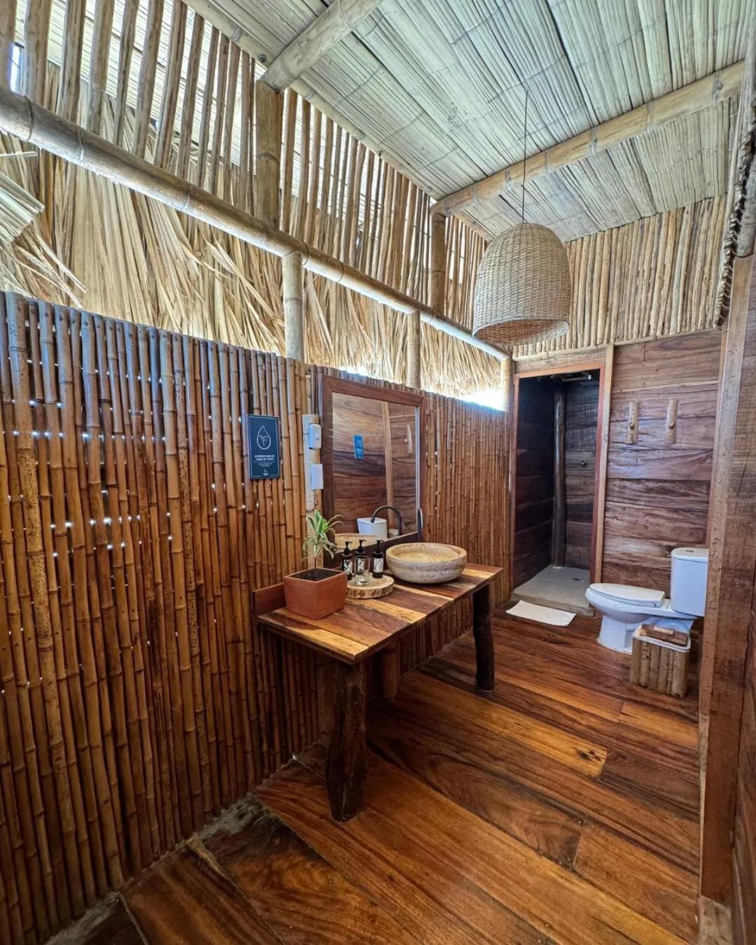 Bathroom in Palaa Mayapo Ecolodge