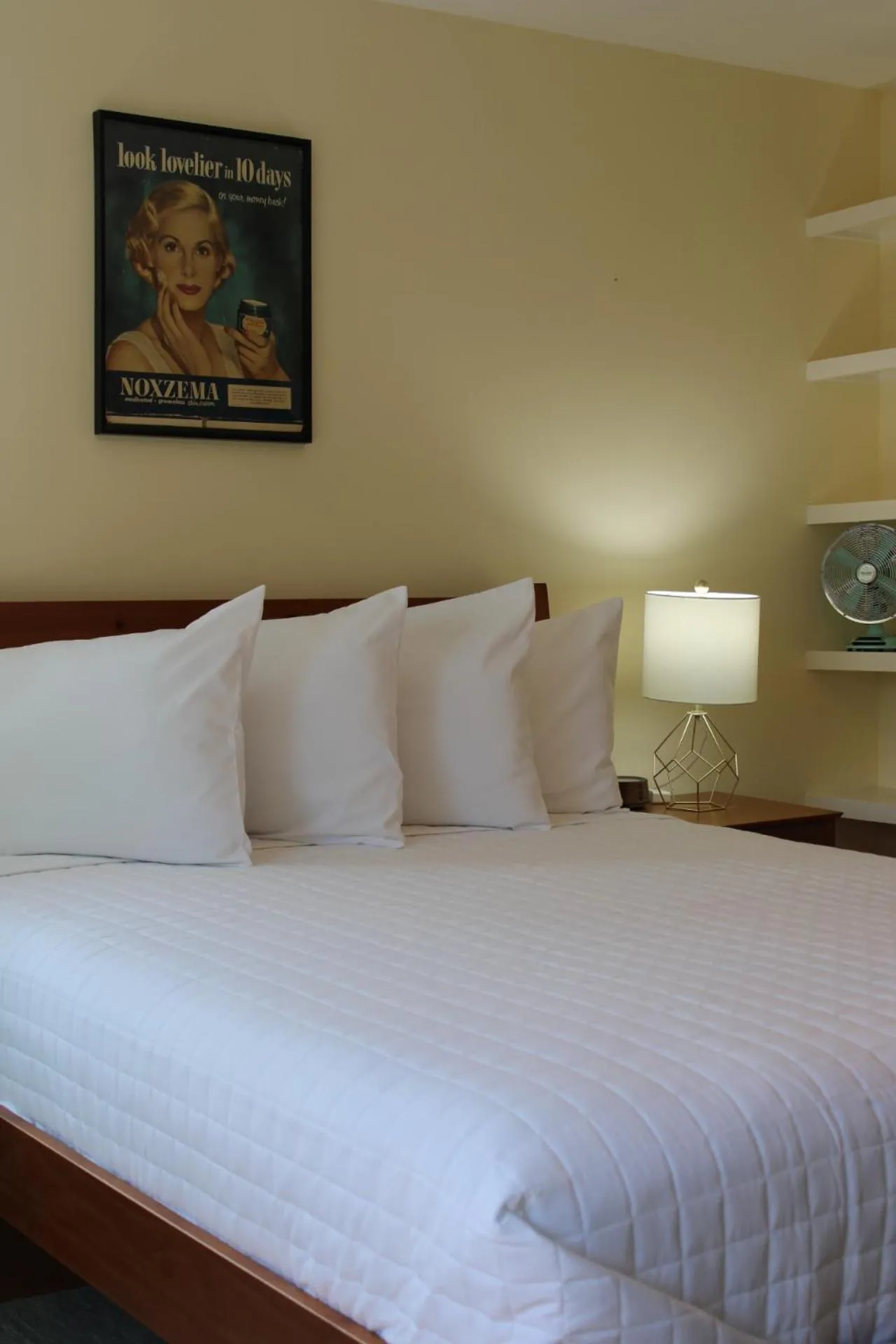 Bed in The Emory House