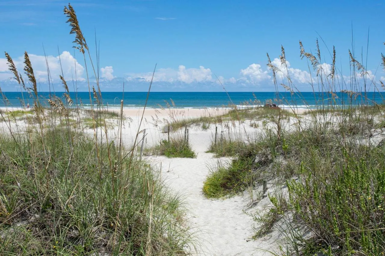 Sea Glass Cottage - An Oceanfront Experience