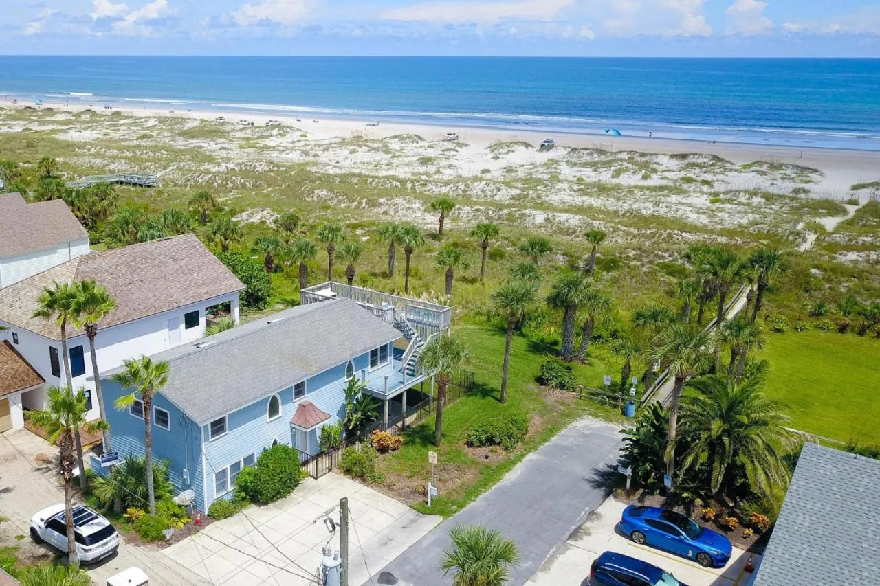 Sea Glass Cottage - An Oceanfront Experience