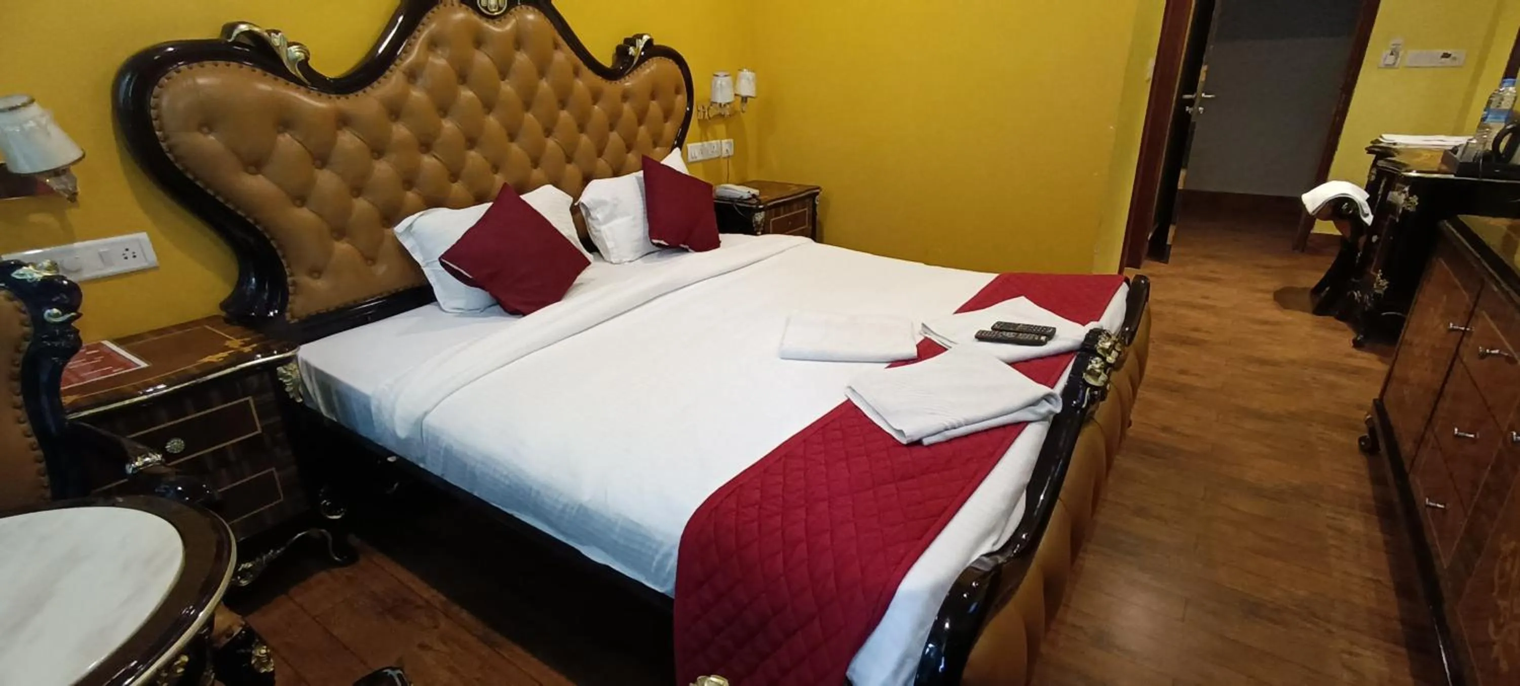 Bed in N k Grand Days