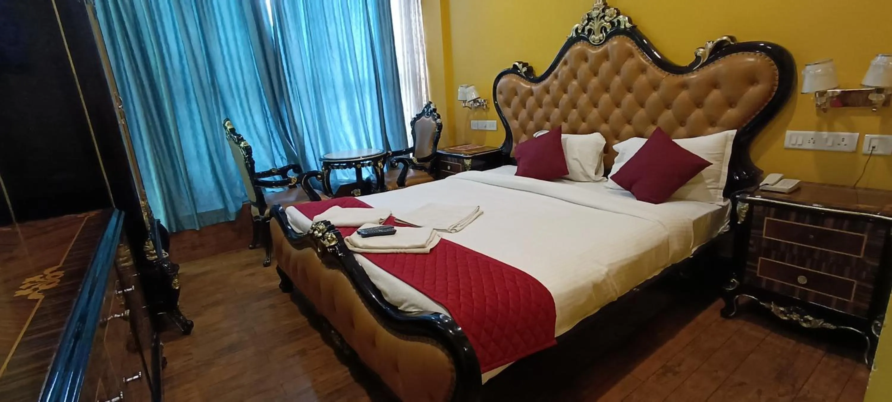 Bed in N k Grand Days