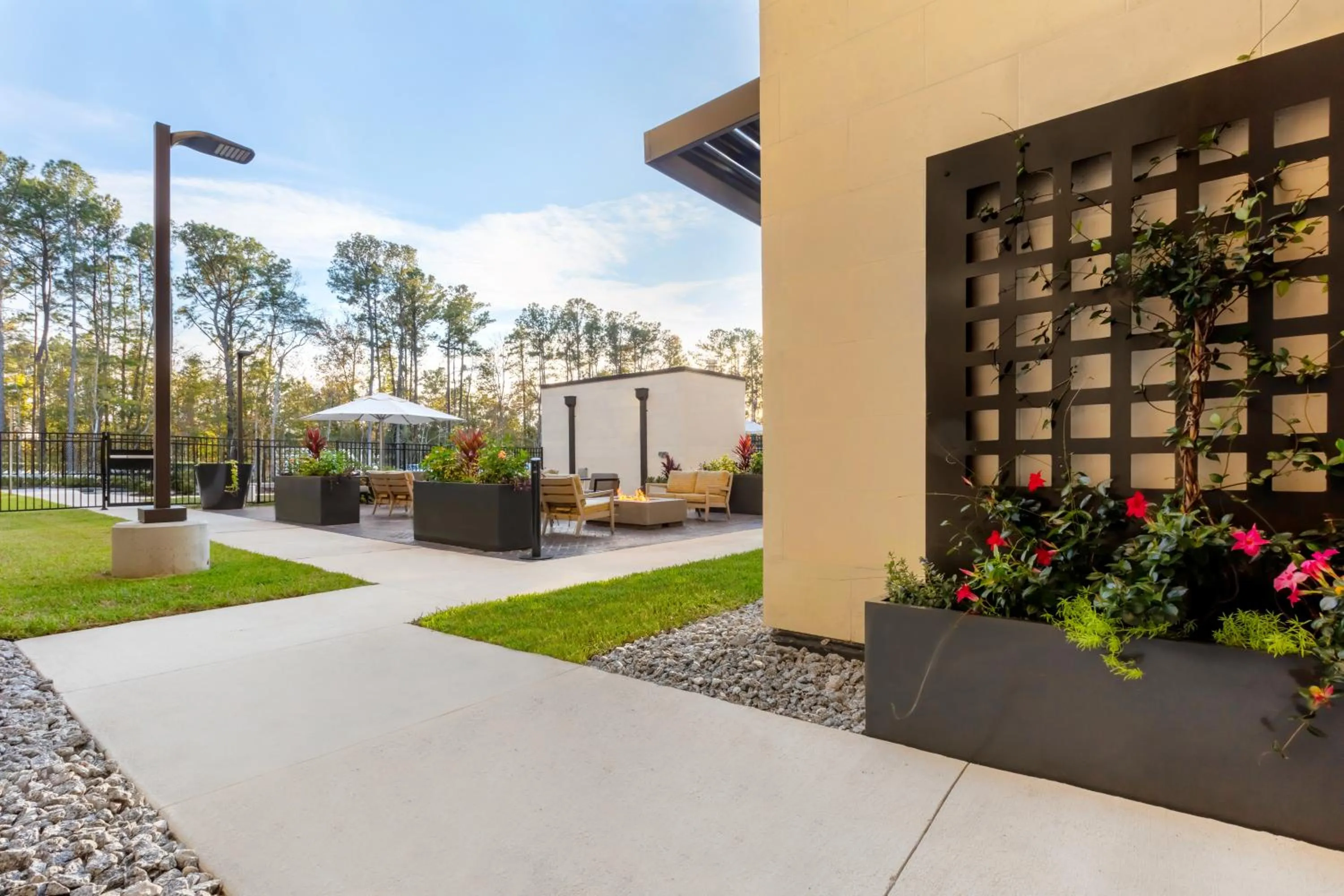 Balcony/Terrace in WaterWalk Extended Stay by Wyndham Jacksonville Deerwood Pk