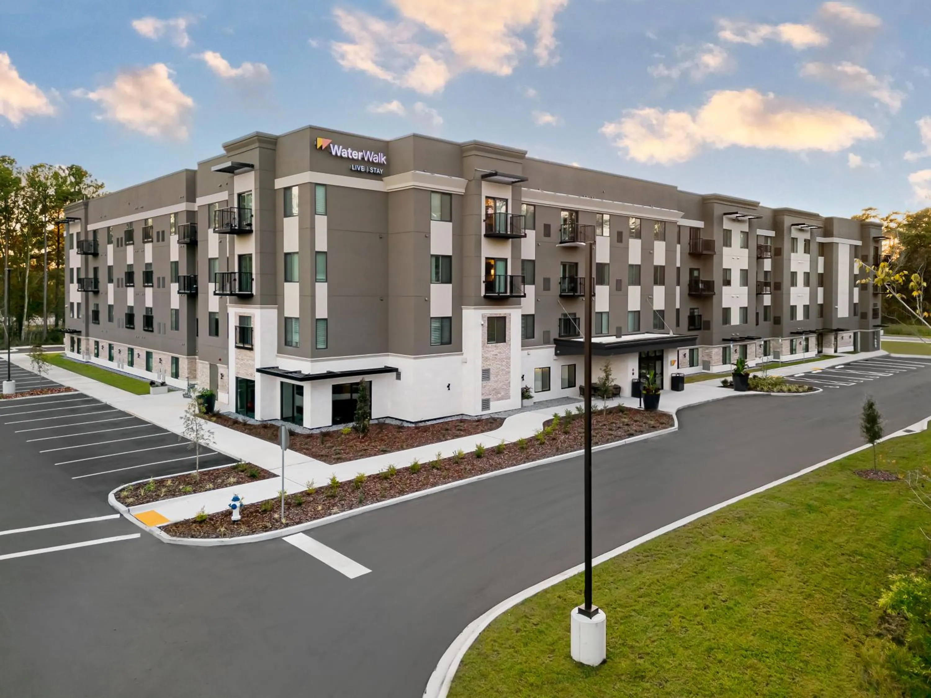 Property building in WaterWalk Extended Stay by Wyndham Jacksonville Deerwood Pk