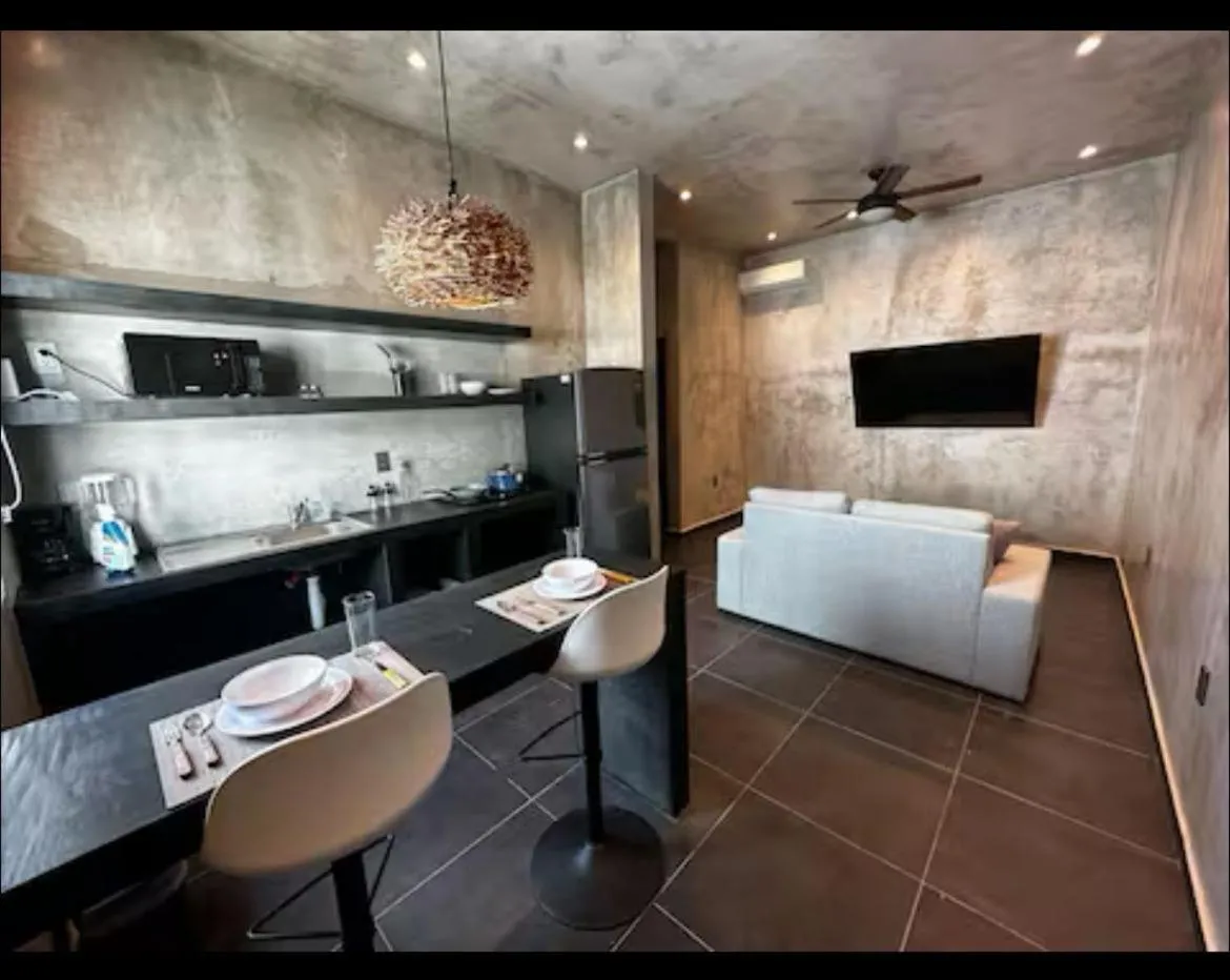 Coco Live Suites