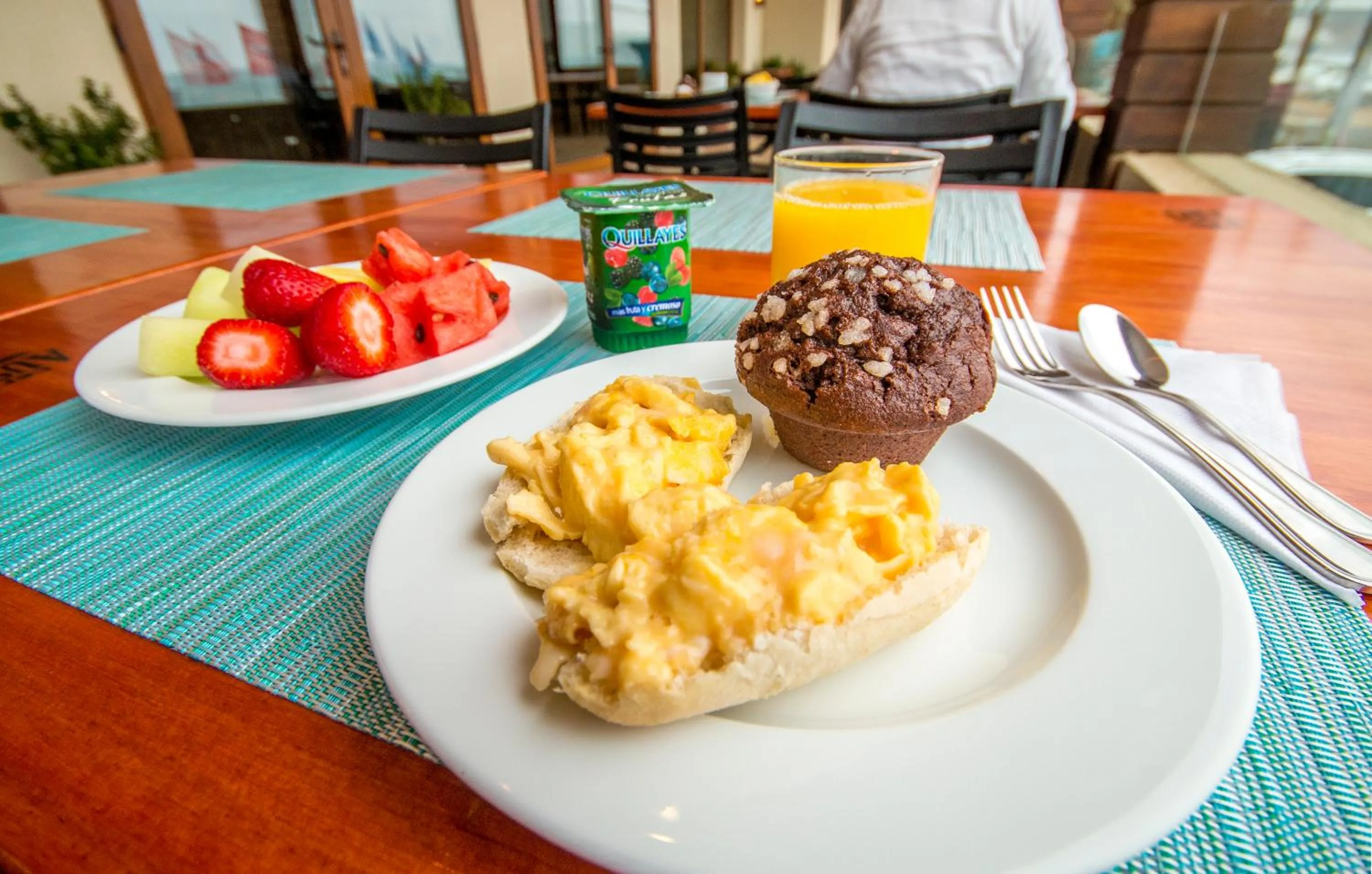 Food and drinks in Hotel Mae