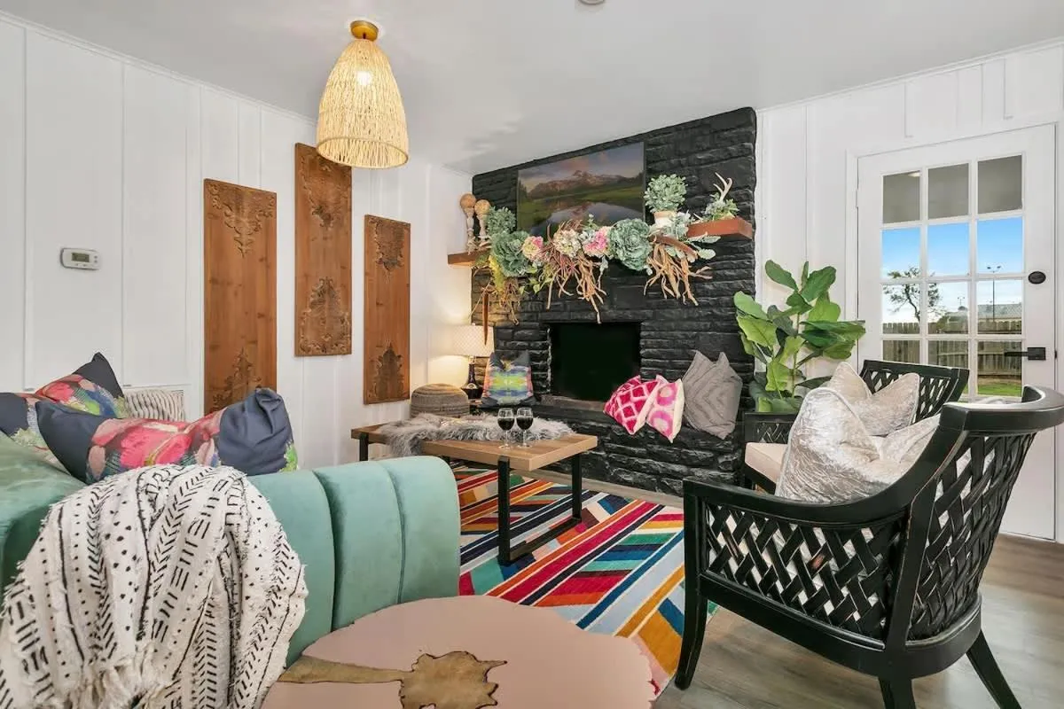 TV and multimedia in A Crystal Place Hot Tub 1 Blk off Main St!