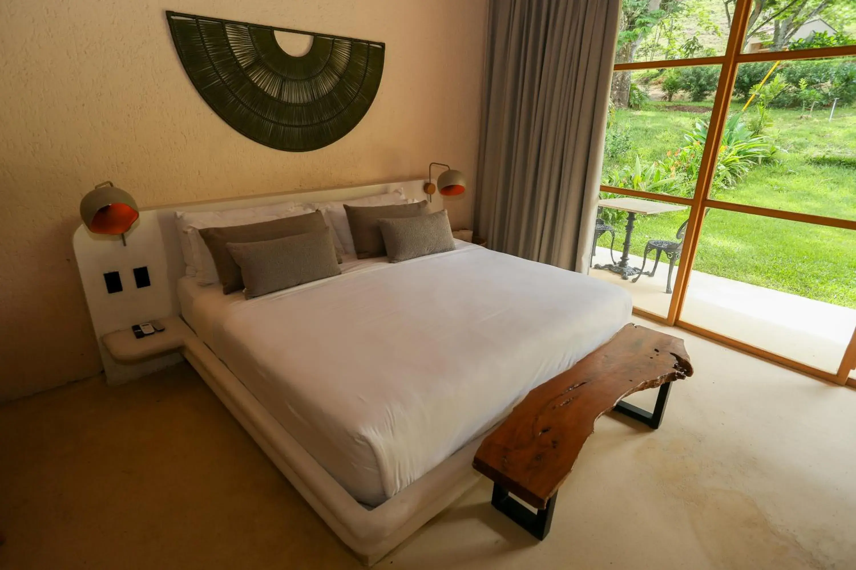 Deluxe Room in Hotel Tahiti Deluxe Room in Hotel Tahiti