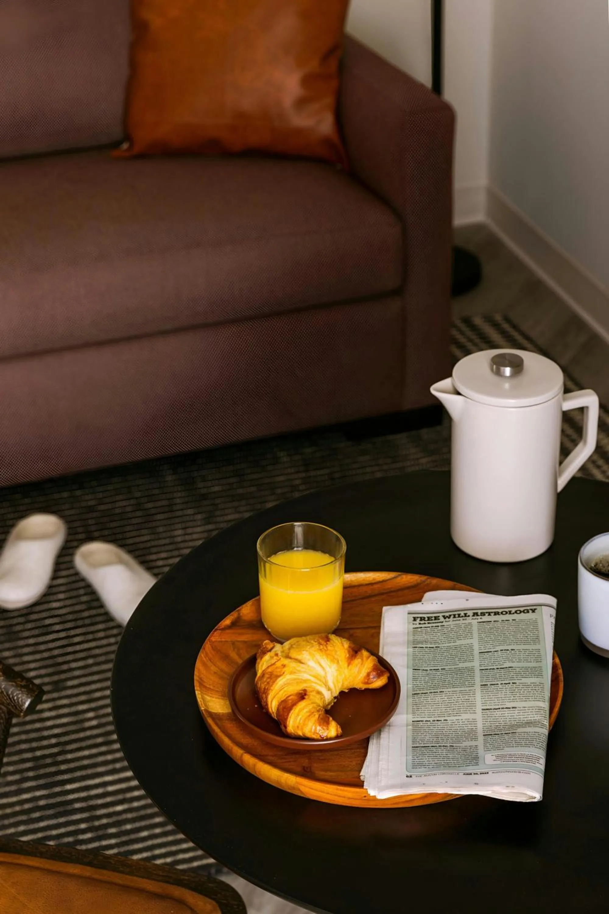 Living room in Sonder by Marriott Bonvoy The Fitz Apartments Downtown St Paul