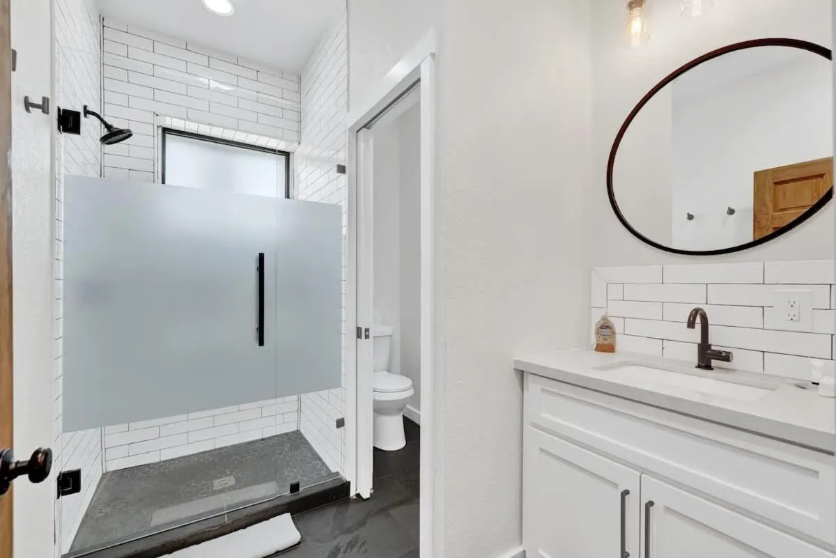 Shower in Willies House with Country Views - Shared Party Barn